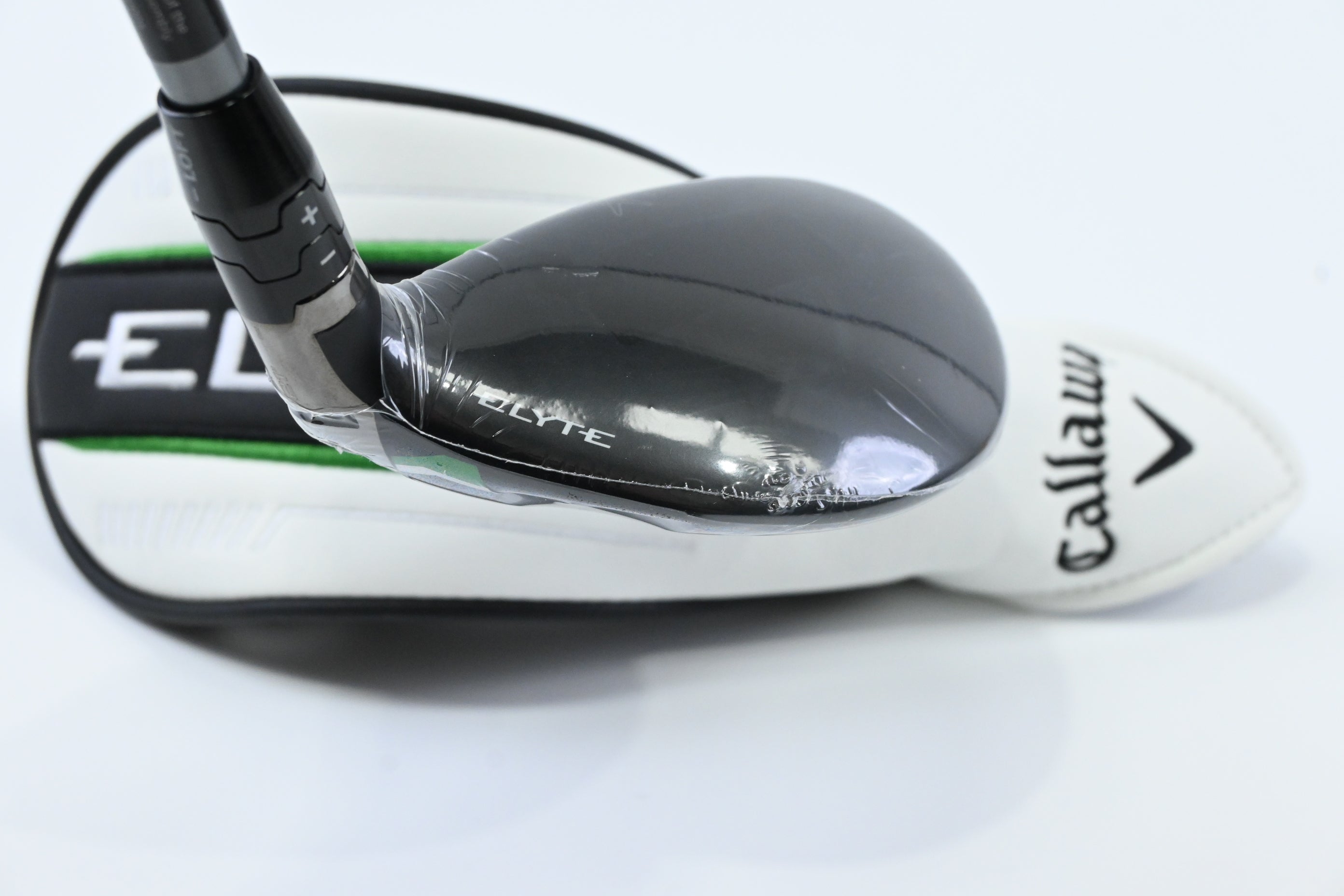 Callaway Elyte X #4 Hybrid / 21 Degree / Regular Flex Denali Charcoal 60