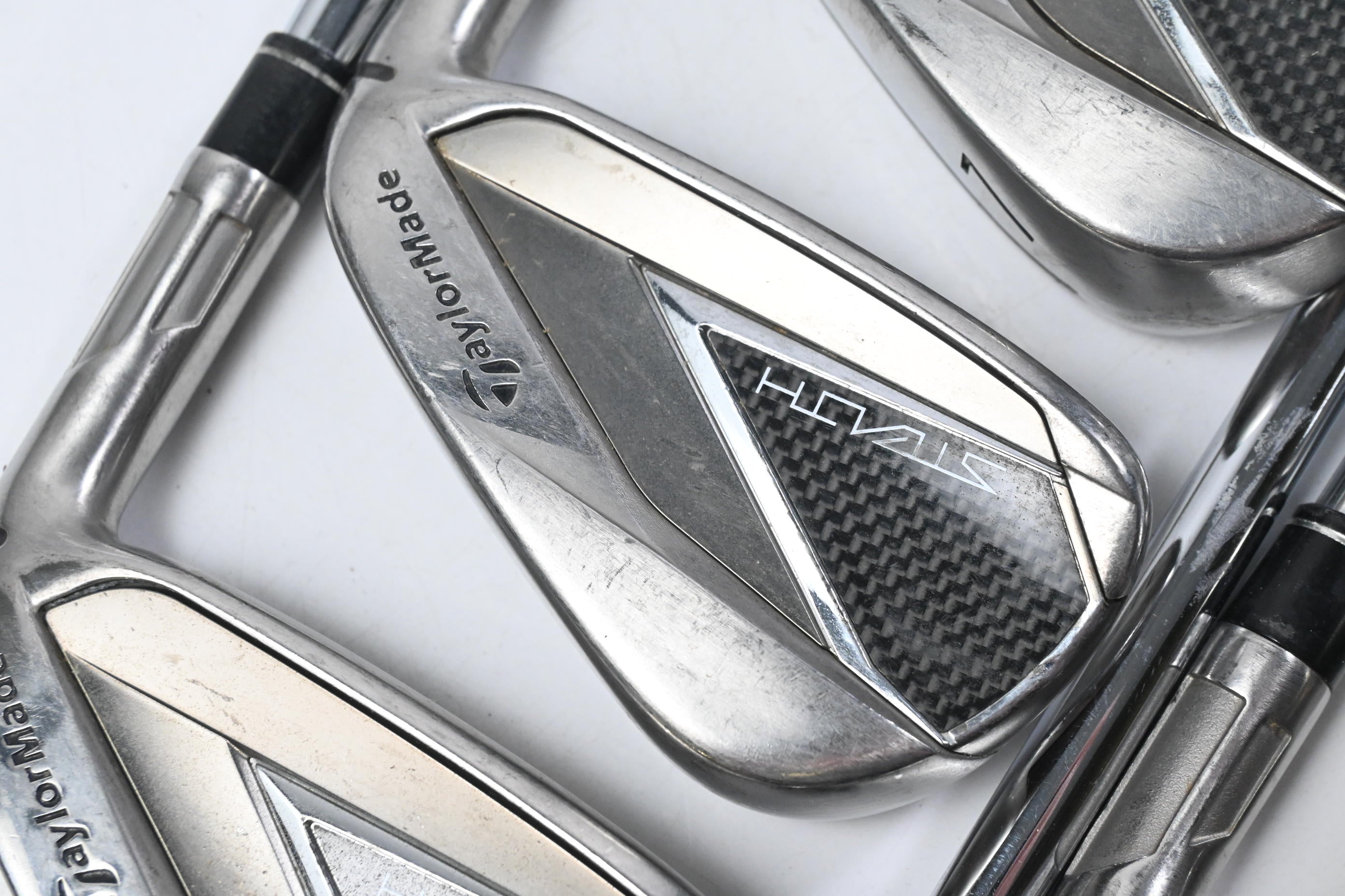 Taylormade Stealth Irons / 5-PW+GW / Regular Flex Dynamic Gold 95 R300 Shafts