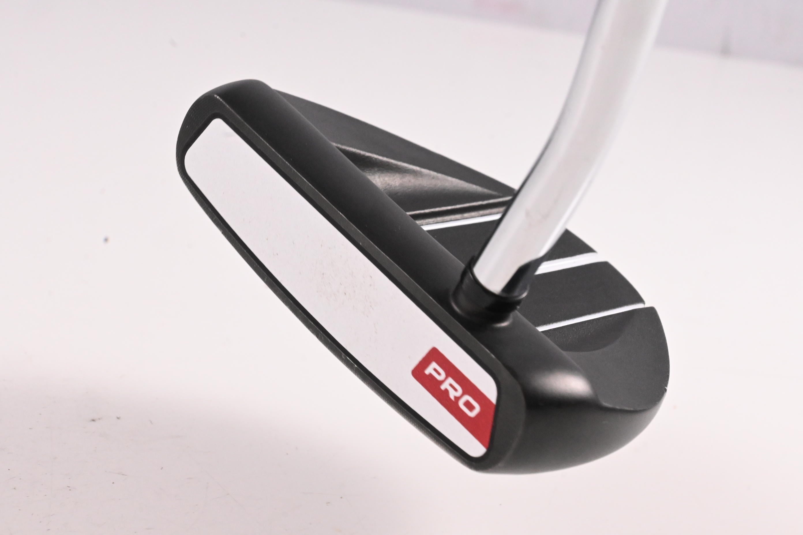 Odyssey White Hot Pro Black V-Line Putter / 34 Inch