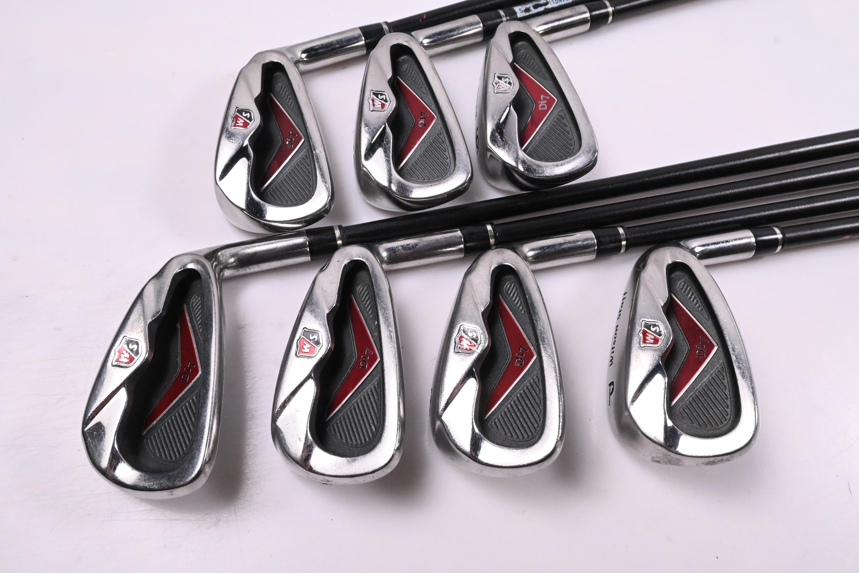 Wilson Di7 Irons / 4-PW / Regular Flex UST ProForce V2 74 Shafts
