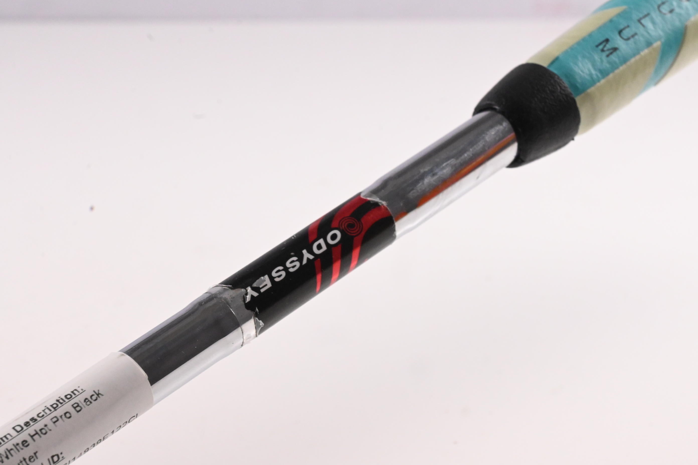 Odyssey White Hot Pro Black V-Line Putter / 34 Inch