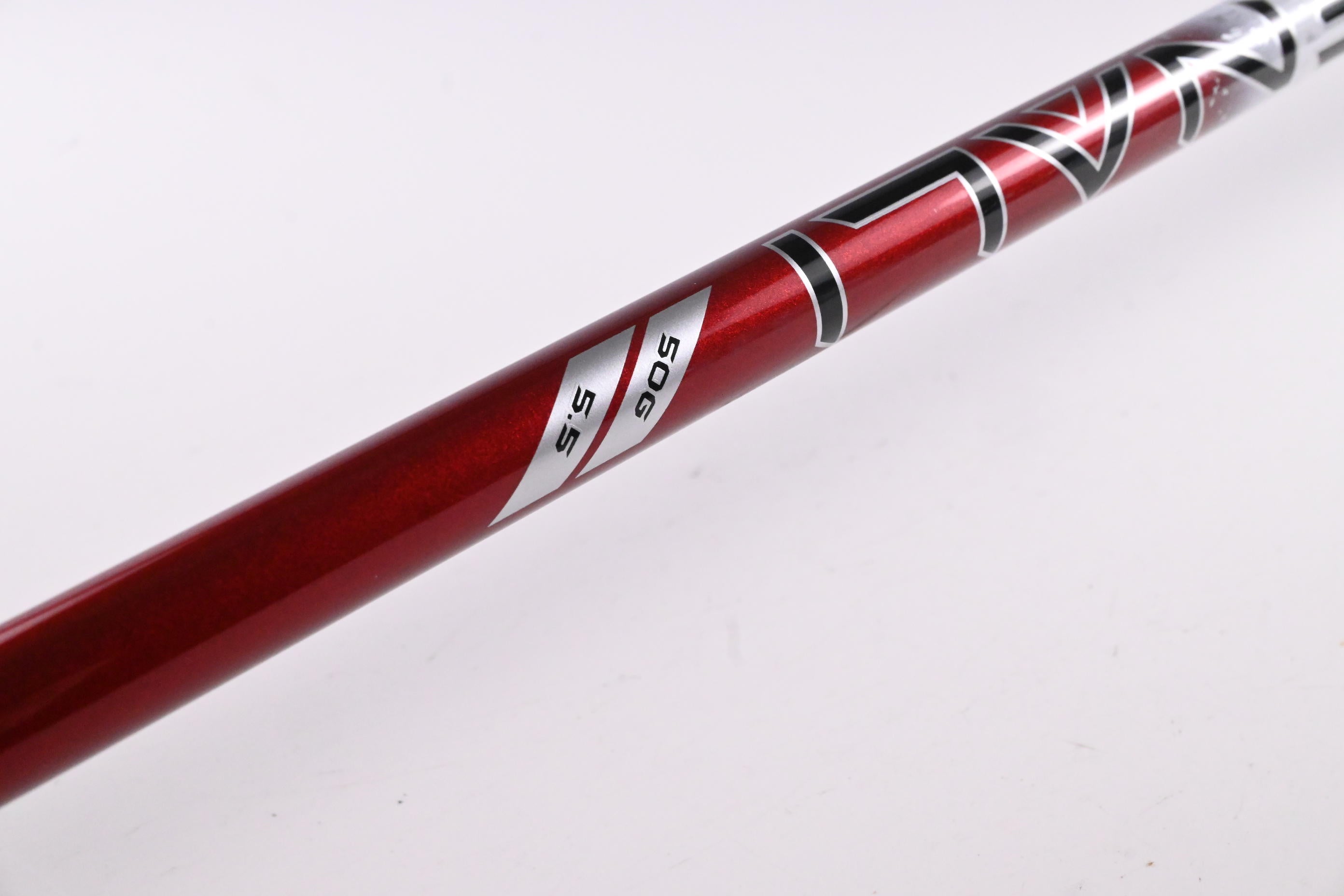 Titleist GT2 Driver / 9 Degree / Regular Flex Project X Denali Red 50 Shaft
