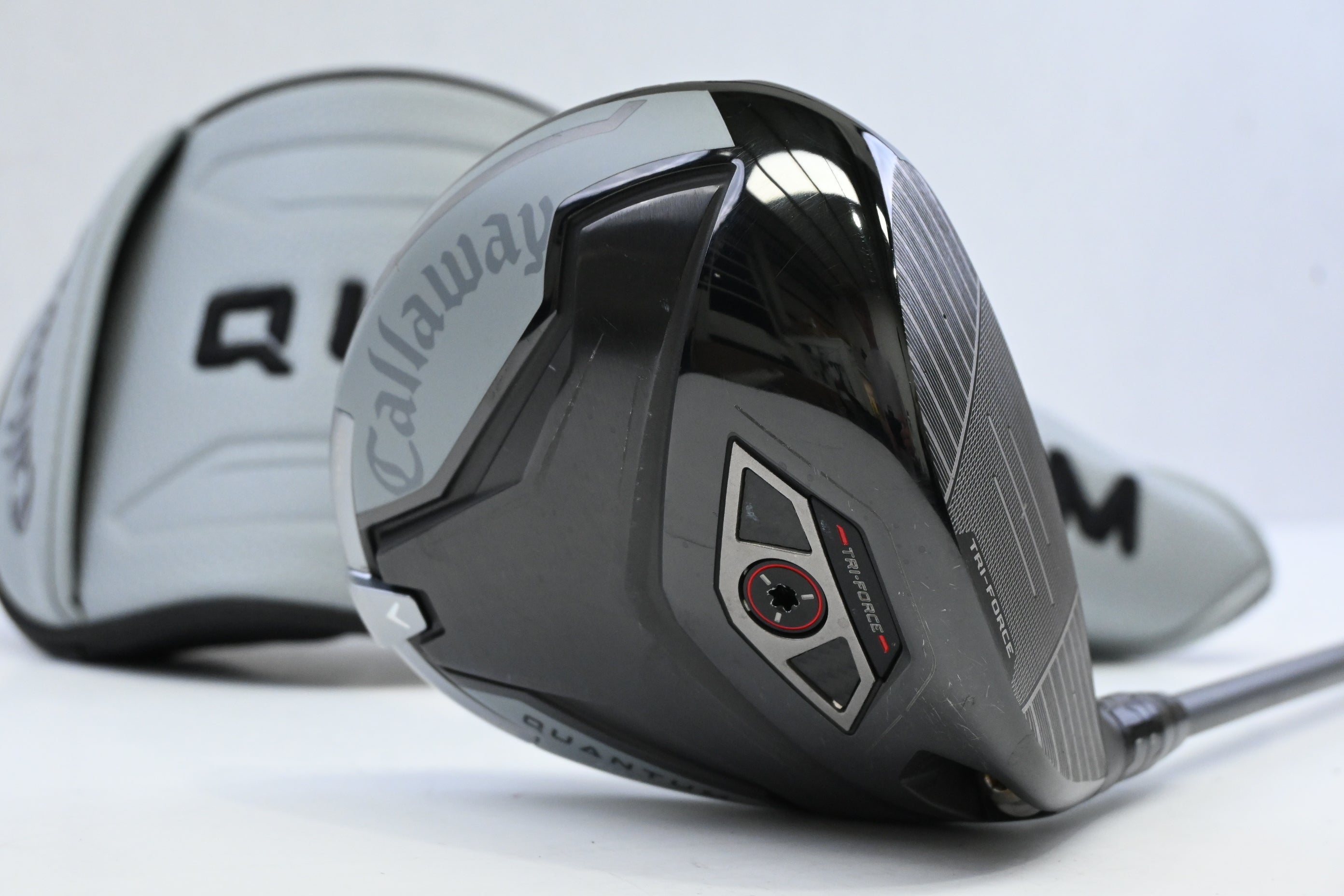 Callaway Quantum Max Driver / 10.5 Degree / Stiff Flex Denali Frost Silver 50