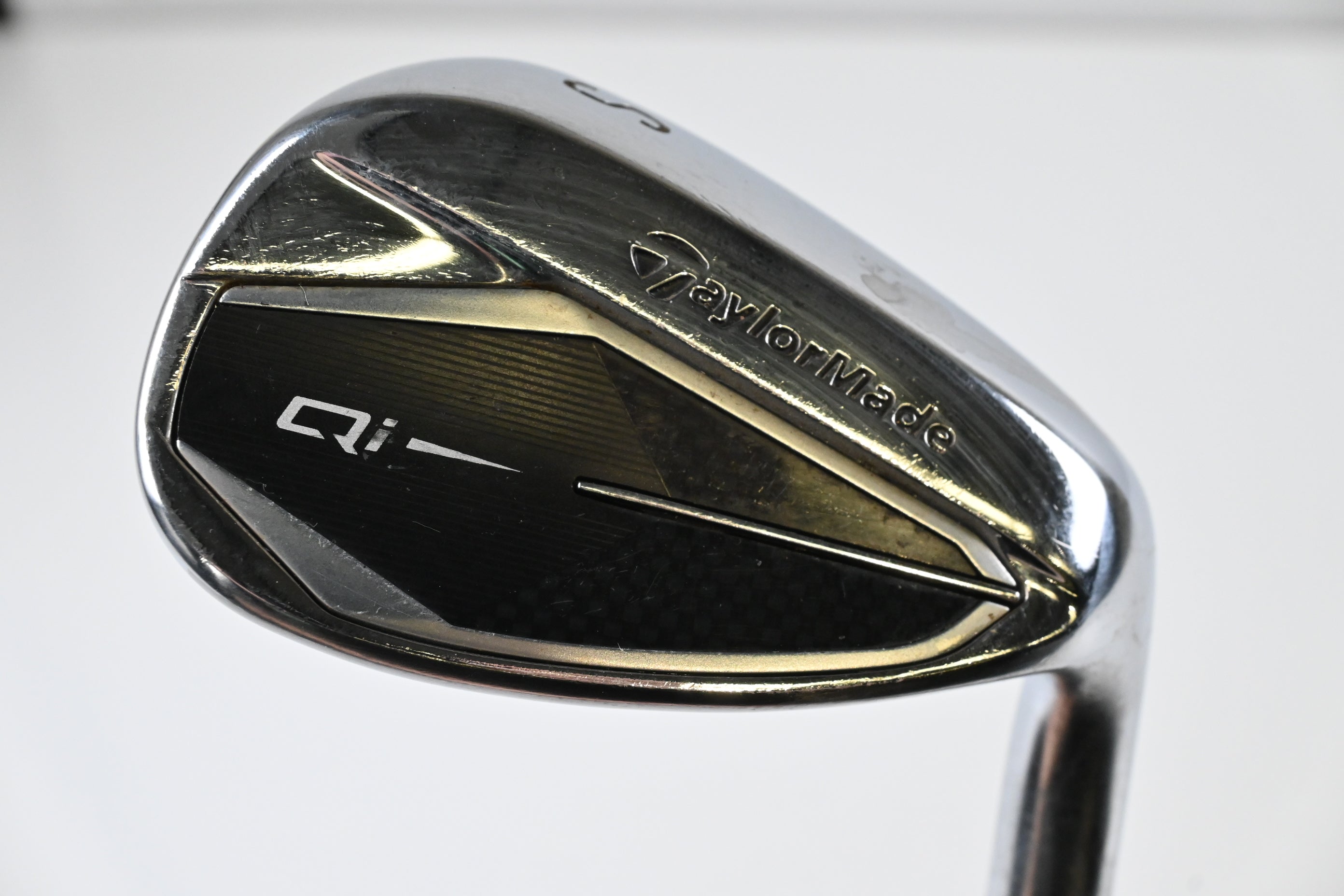 Taylormade Qi Sand Wedge / 54 Degree / Regular Flex KBS MAX MT 85 Shaft