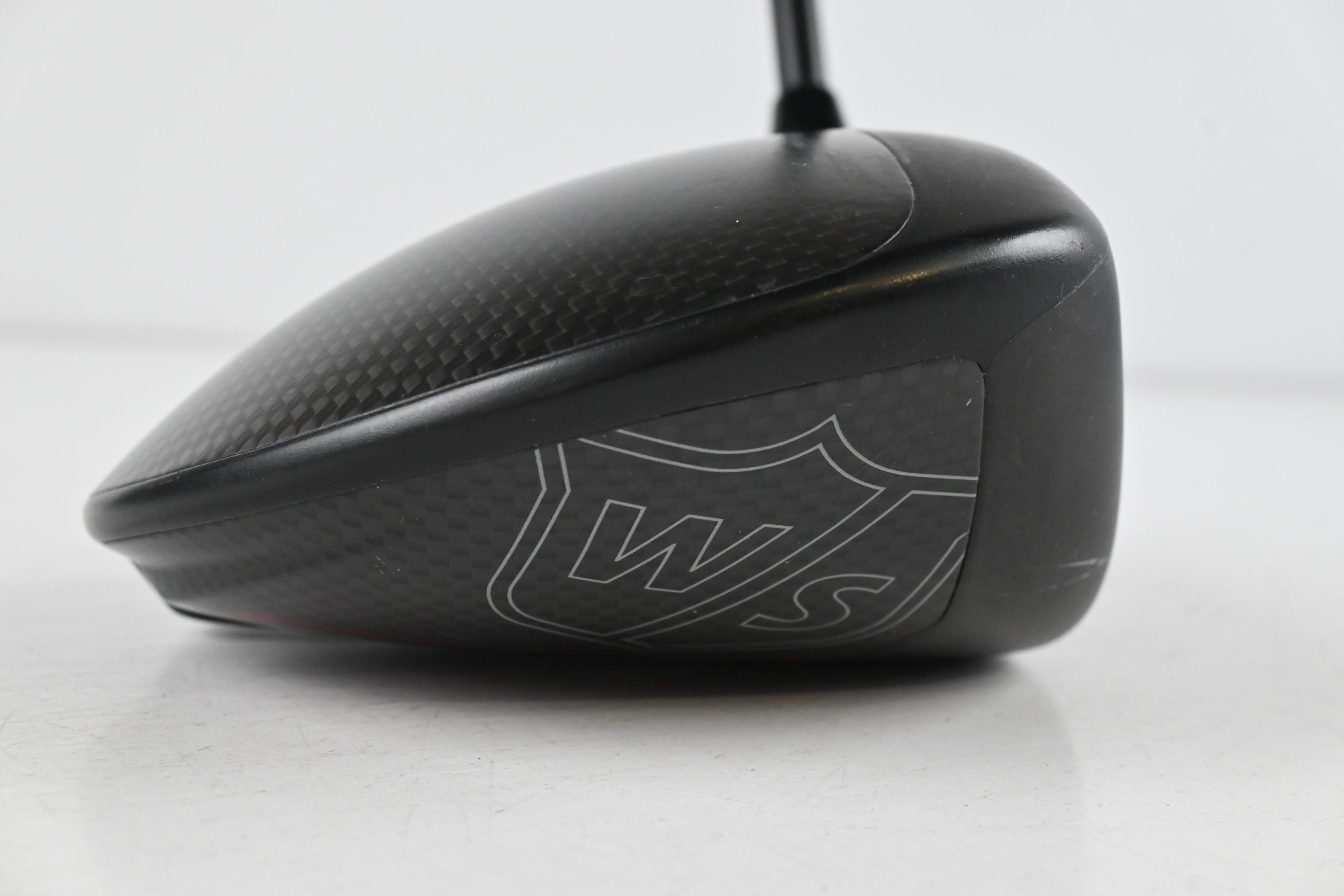 Wilson Dynapower Carbon 2023 Driver / 10.5 Degree / Regular Flex Helium Black 5