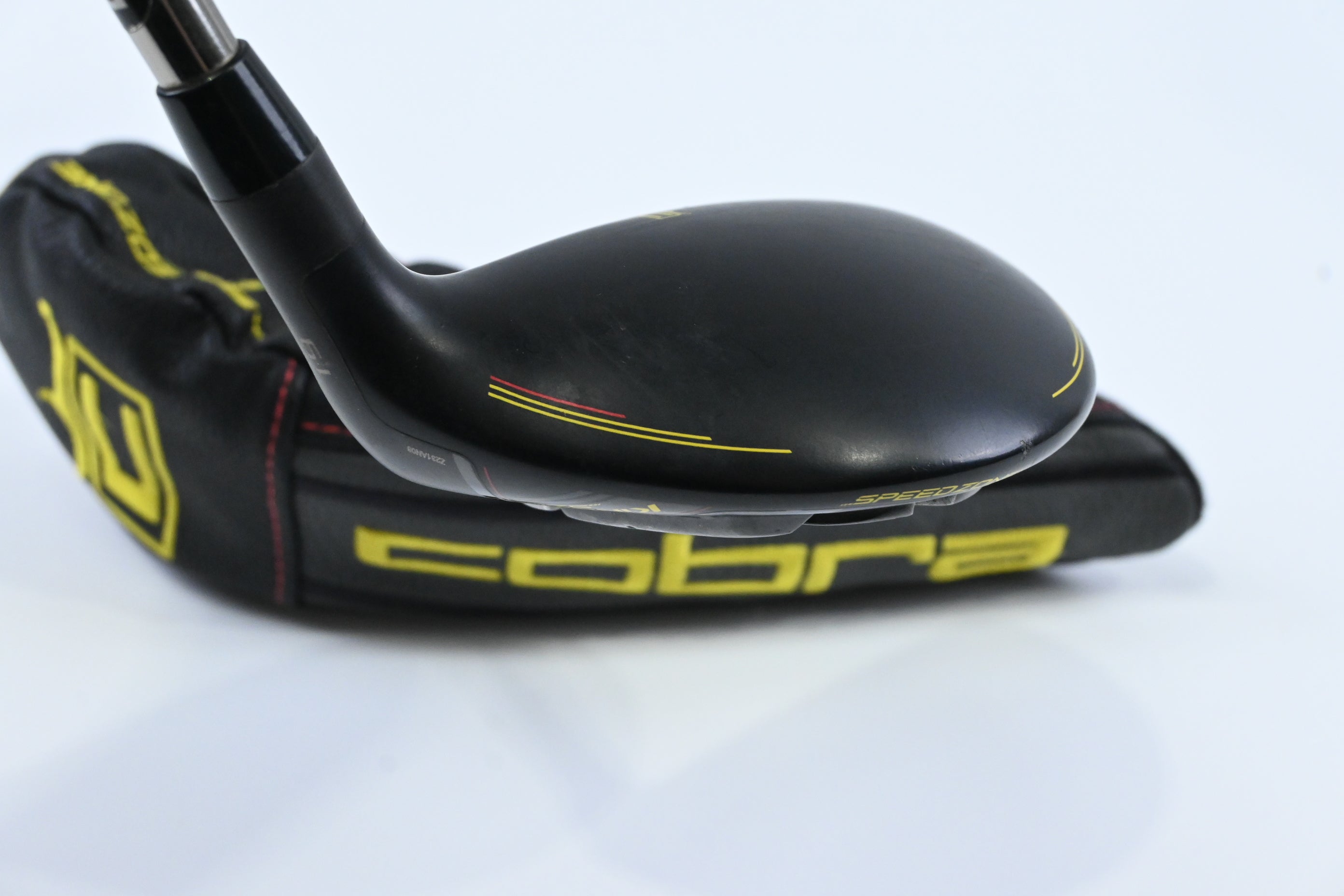 Cobra King Speedzone #3 Hybrid / 19 Degree / Regular Flex UST Recoil ESX 480