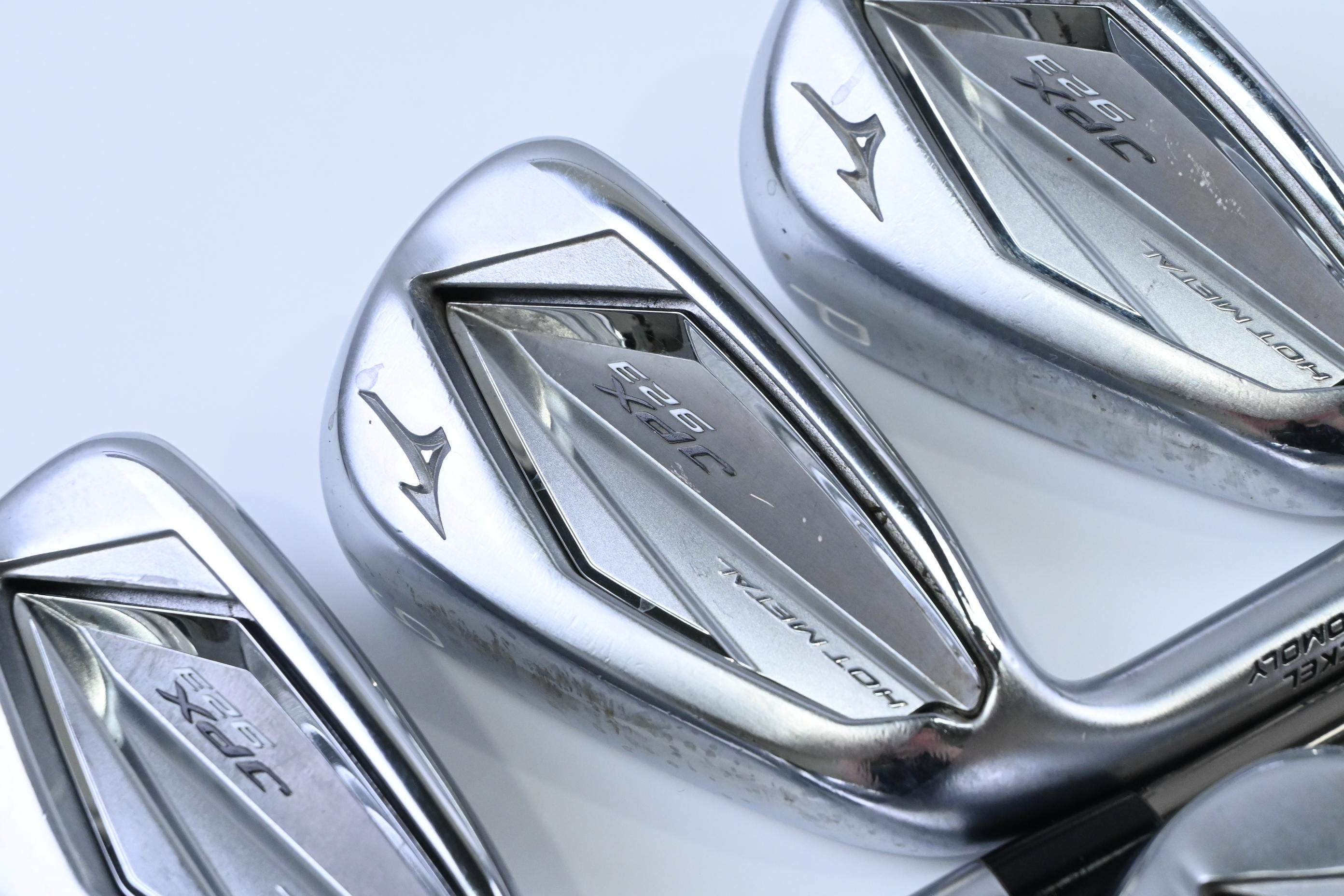 Left Hand Mizuno JPX 923 Hot Metal Irons / 5-PW / Senior Flex UST Recoil 460