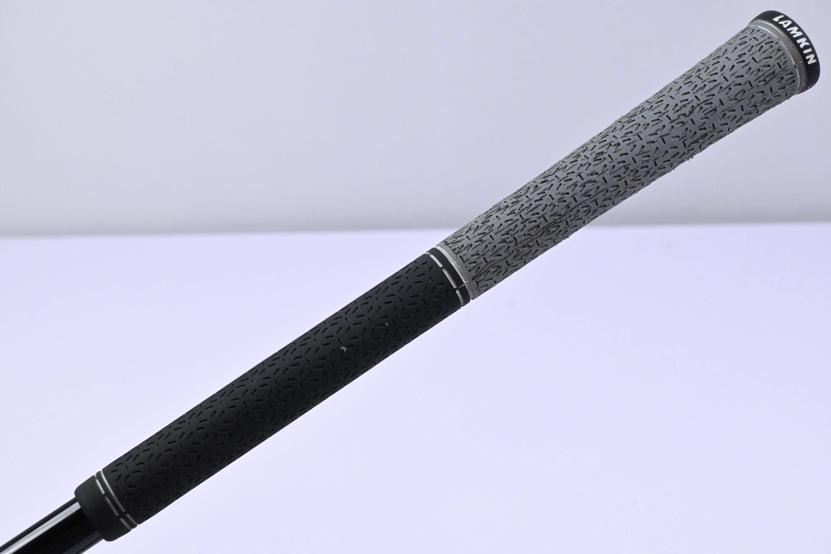 HZRDUS Smoke Black RDX 60 Driver Shaft / Stiff Flex / Mizuno Adapter