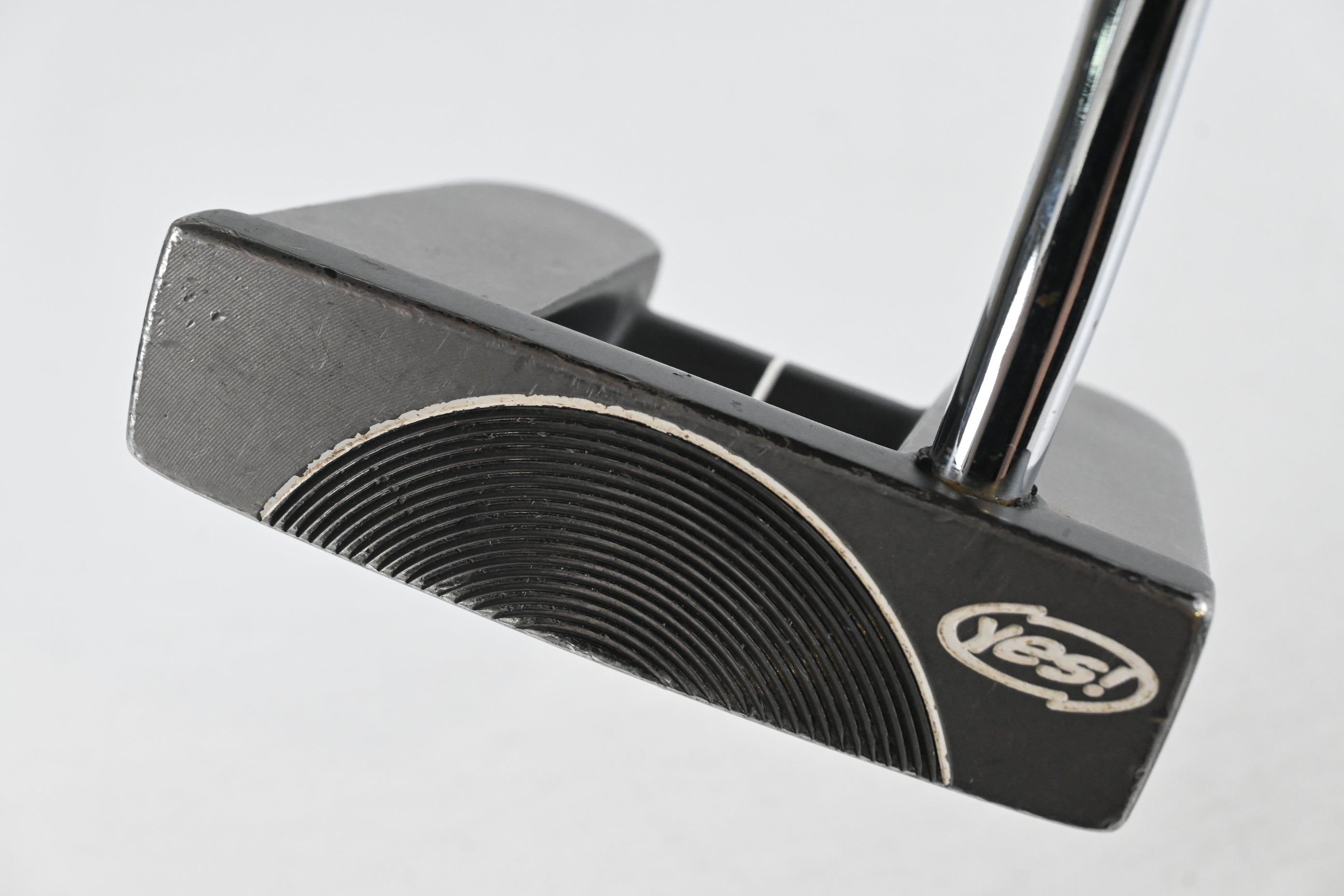 Yes! C-Groove Athena Putter / 36 Inch
