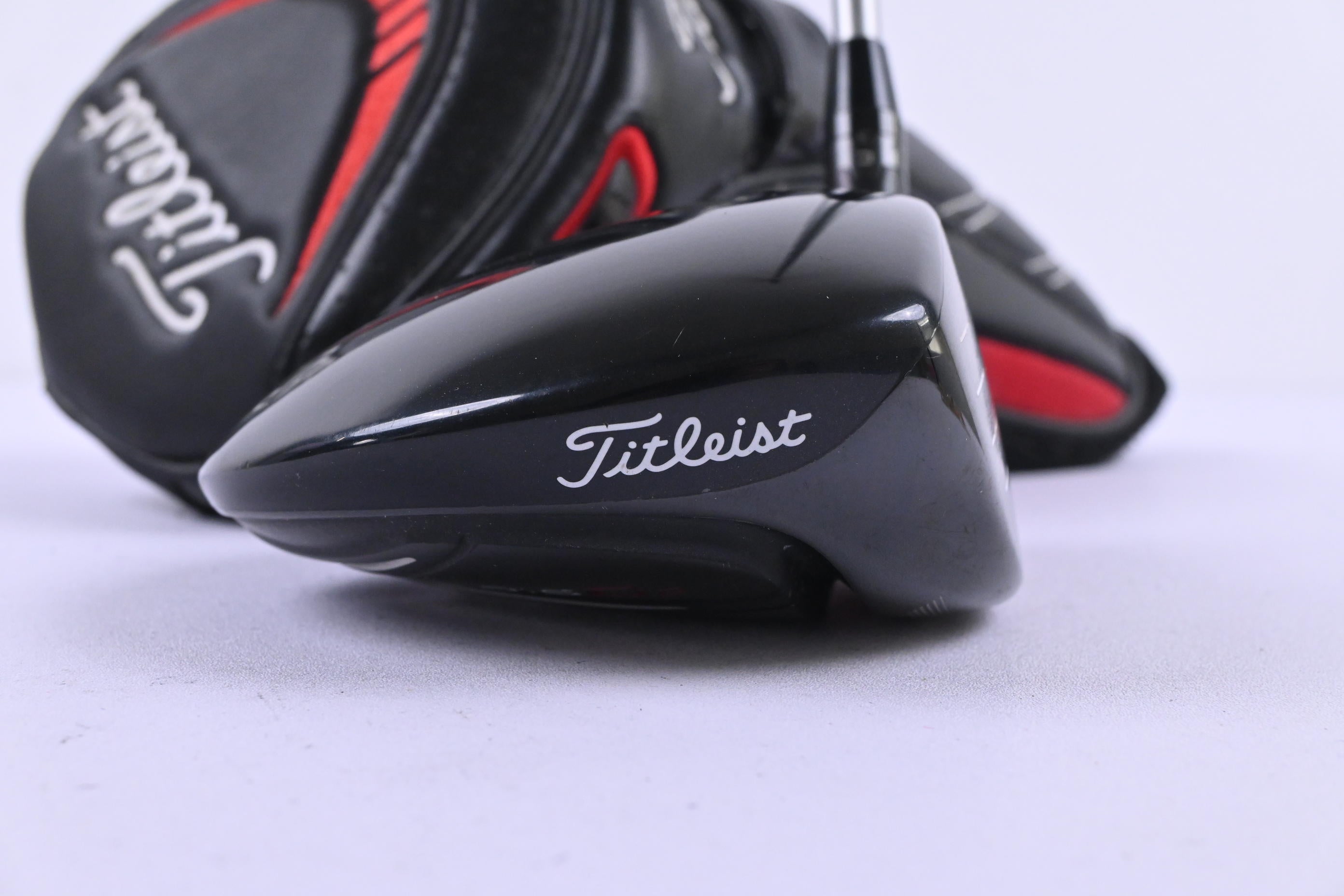 Titleist 913 D2 Driver / 10.5 Degree / Regular Flex Diamana S+ 60 Shaft