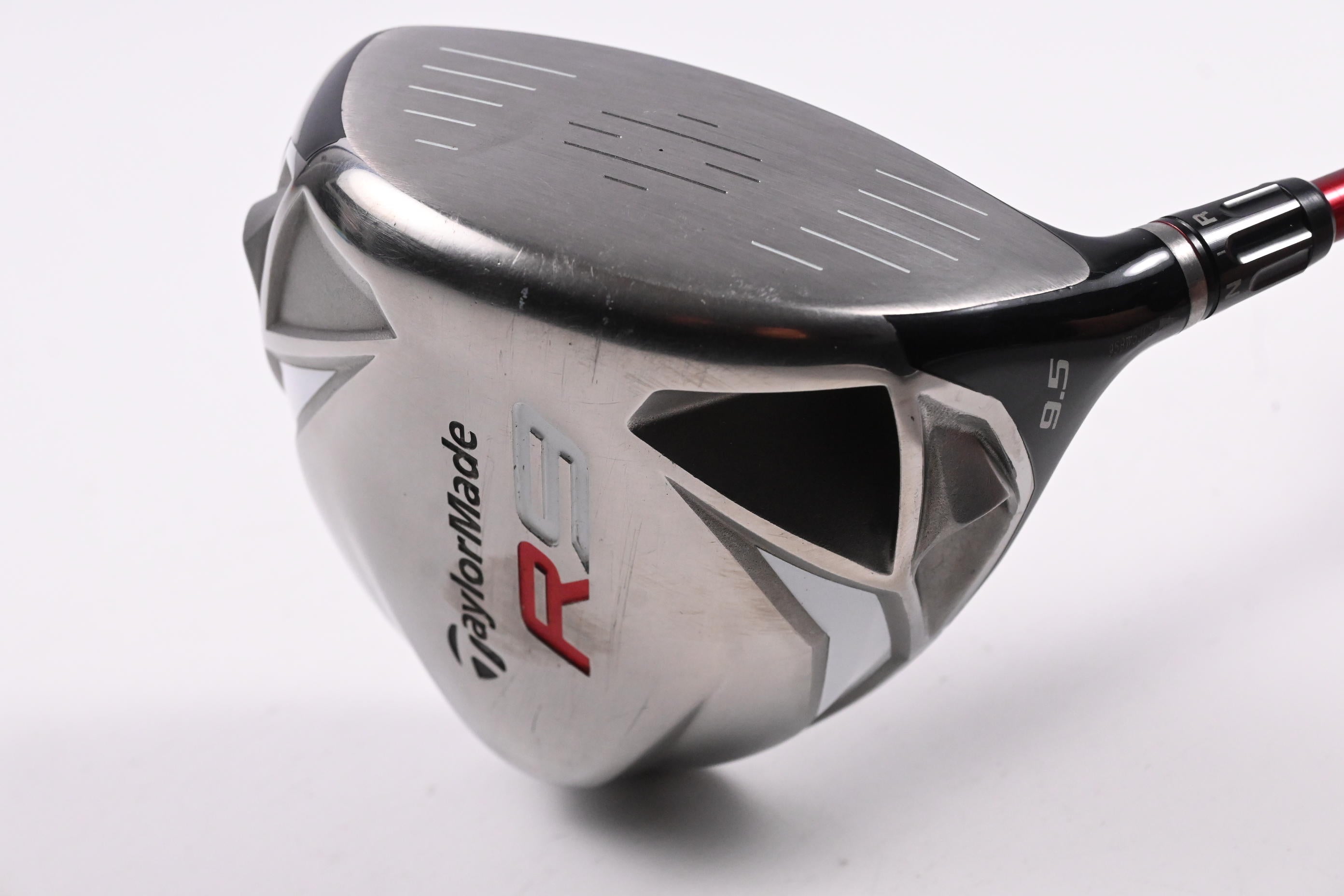 Taylormade R9 Driver / 9.5 Degree / Regular Flex Aldila Voodoo SNV6 Shaft