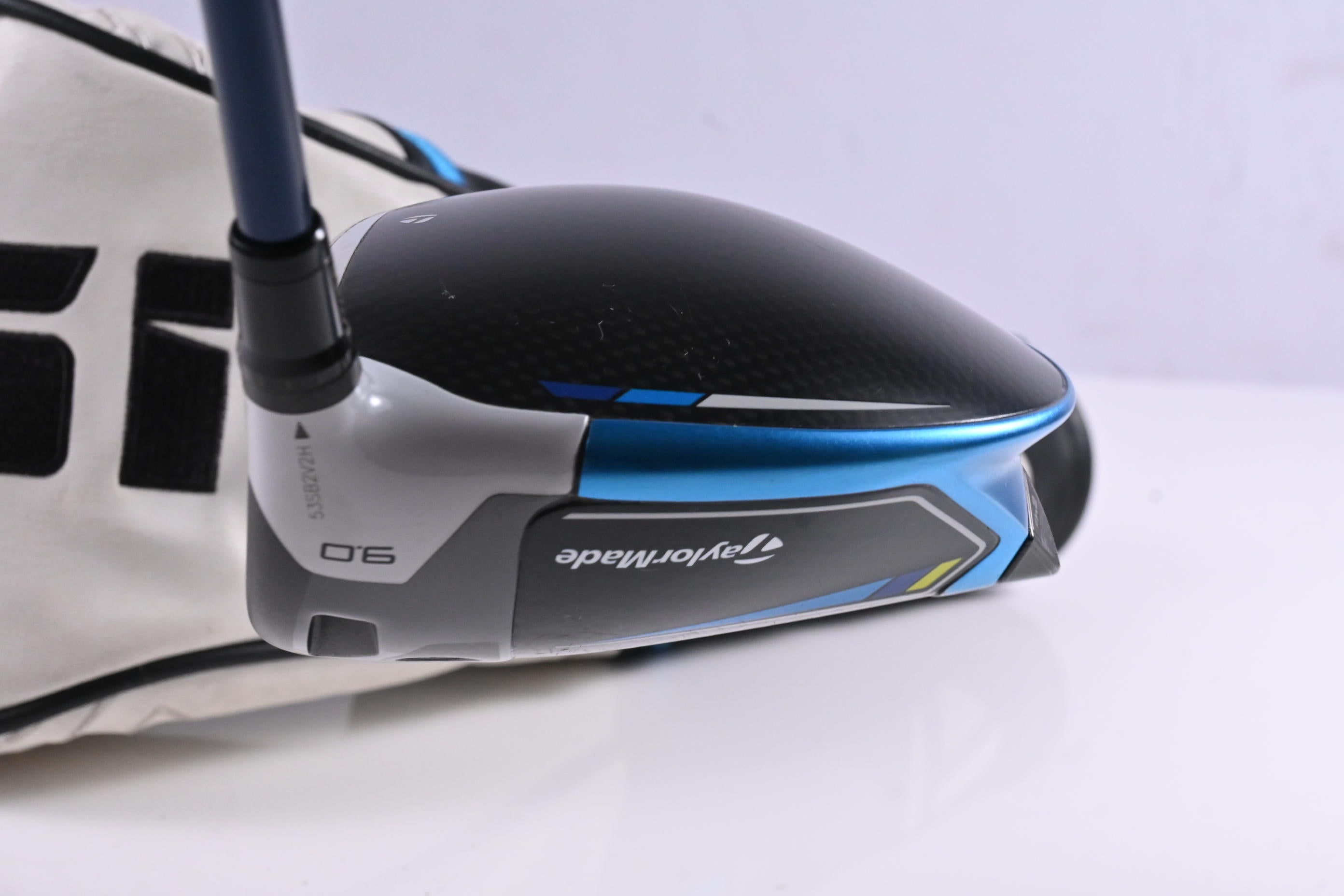 Taylormade SIM2 Max Driver / 9 Degree / Stiff Flex Fujikura Ventus Blue 5 Shaft