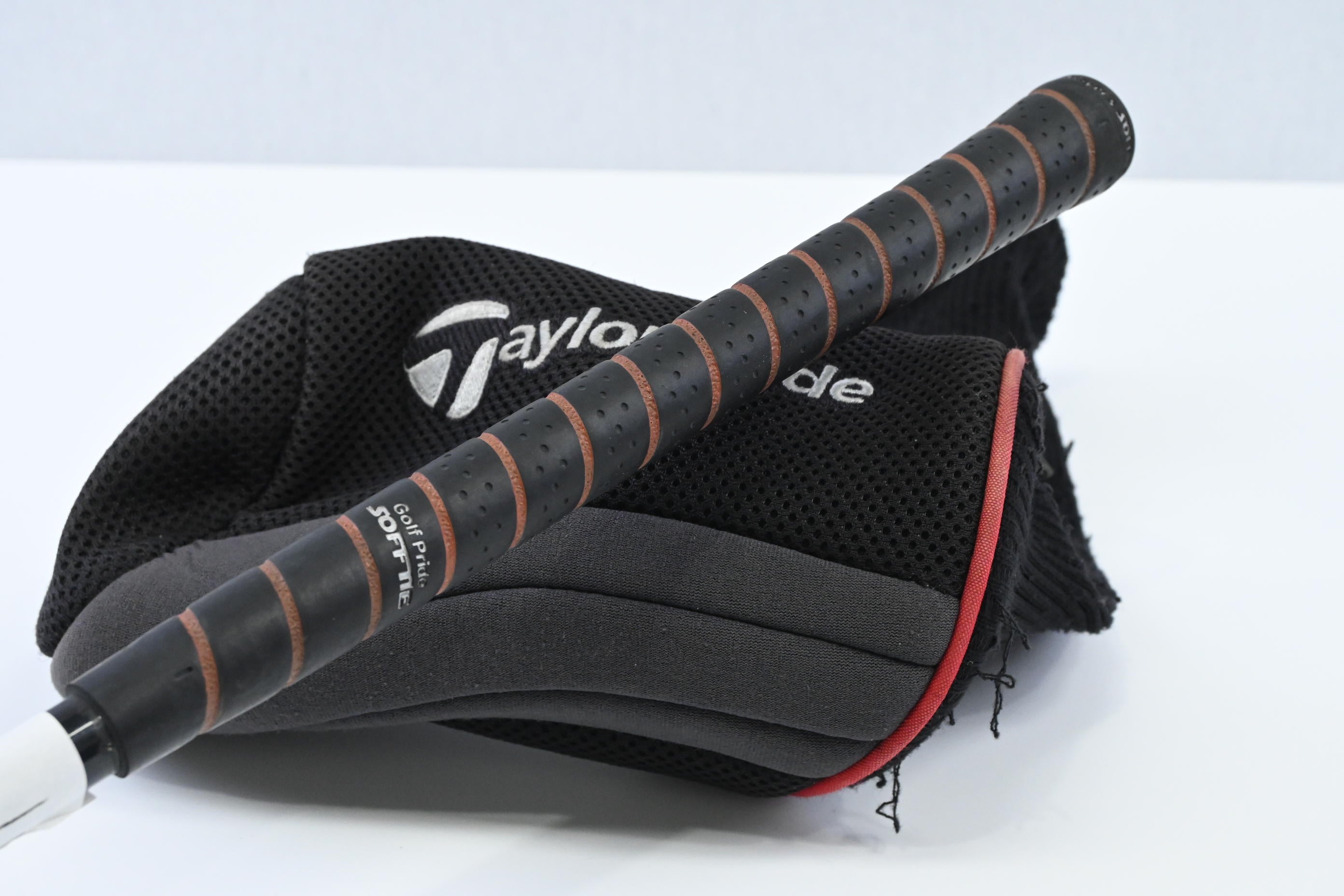 Taylormade 320 Ti Driver / 9.5 Degree / Regular Flex Taylormade Lite 80 Shaft