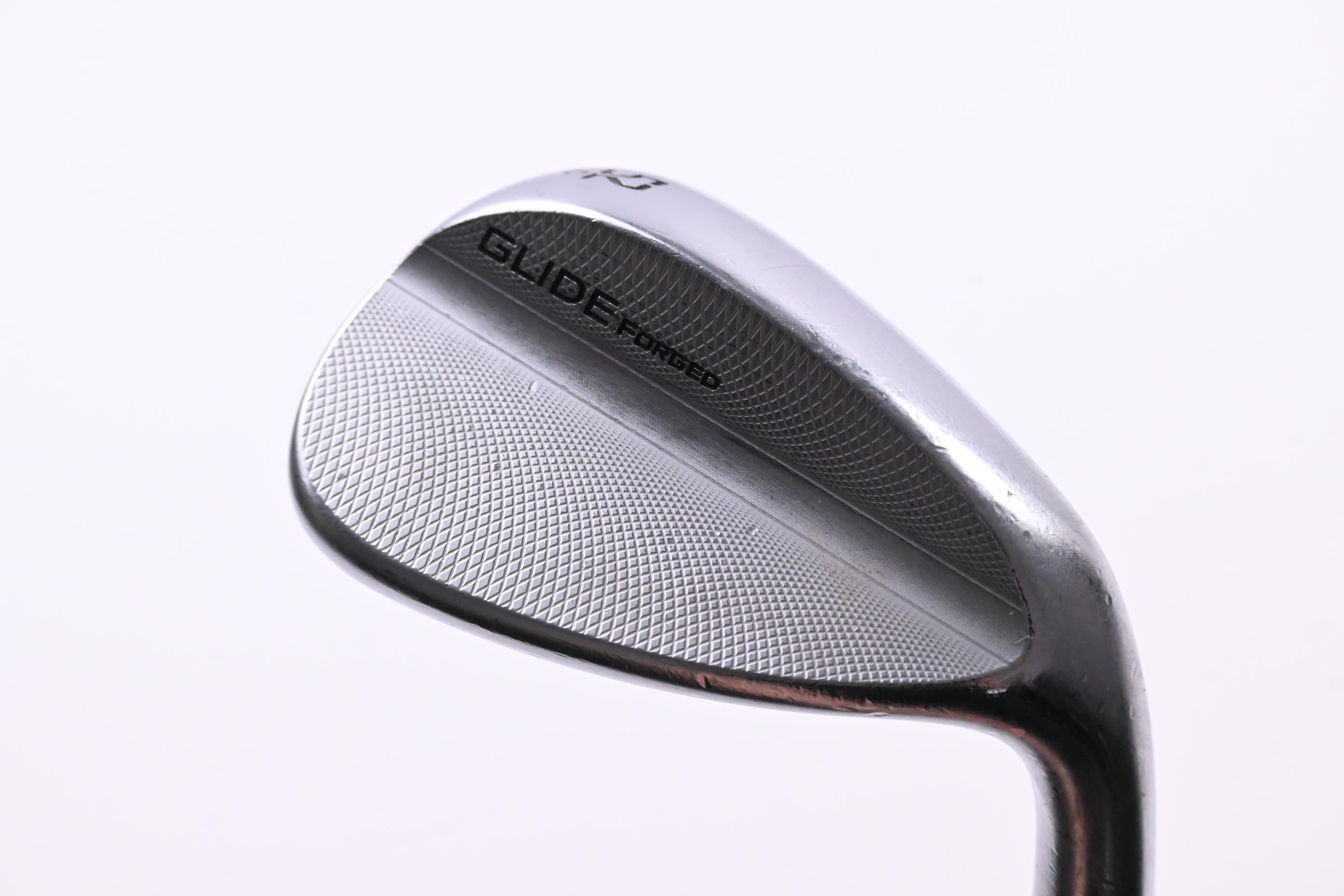 Ping Glide Forged Gap Wedge / 52 Degree / Silver Dot / X-Flex Dynamic Gold X100