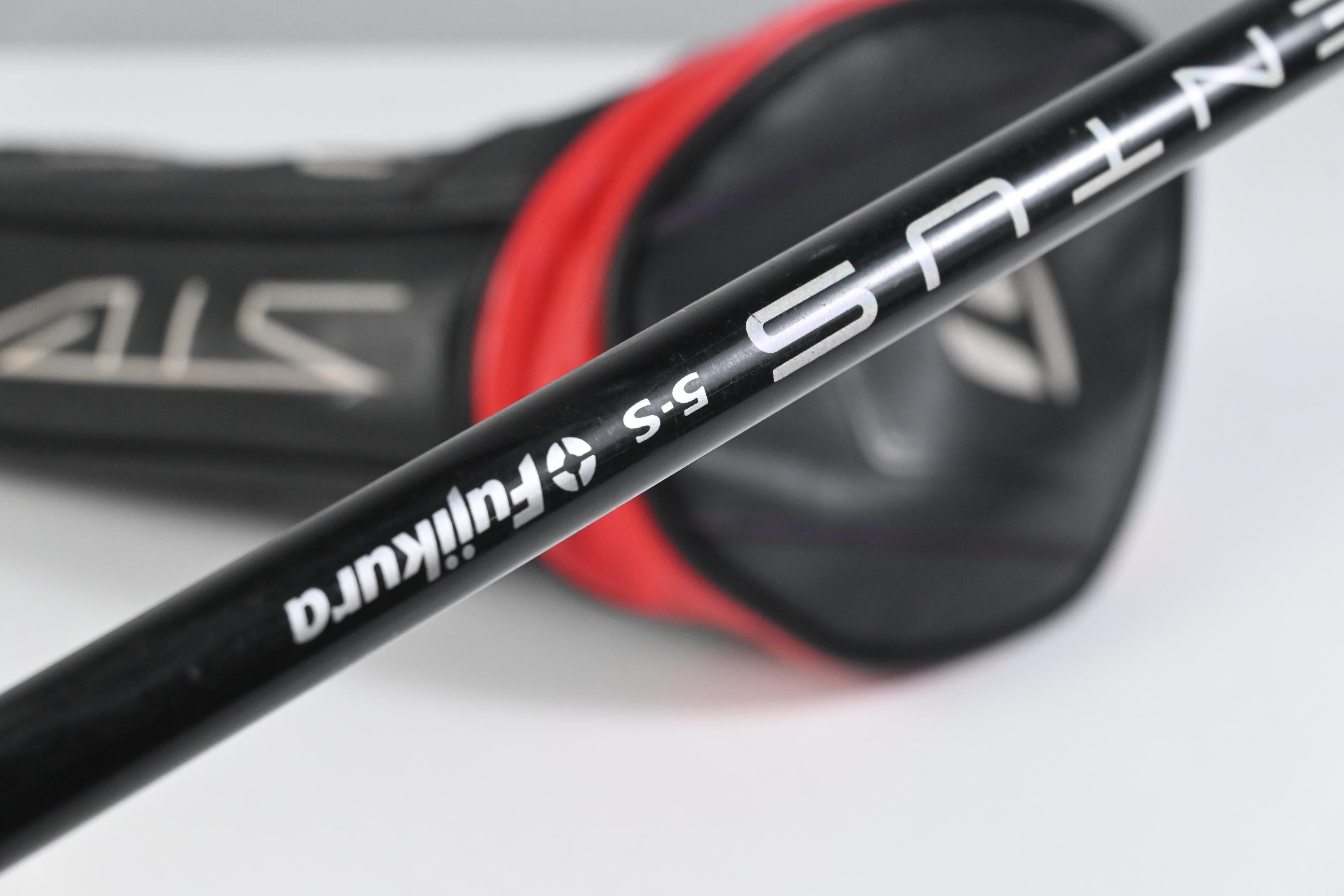 Taylormade Stealth Driver / 9 Degree / Stiff Flex Fujikura Ventus Red 5 Shaft