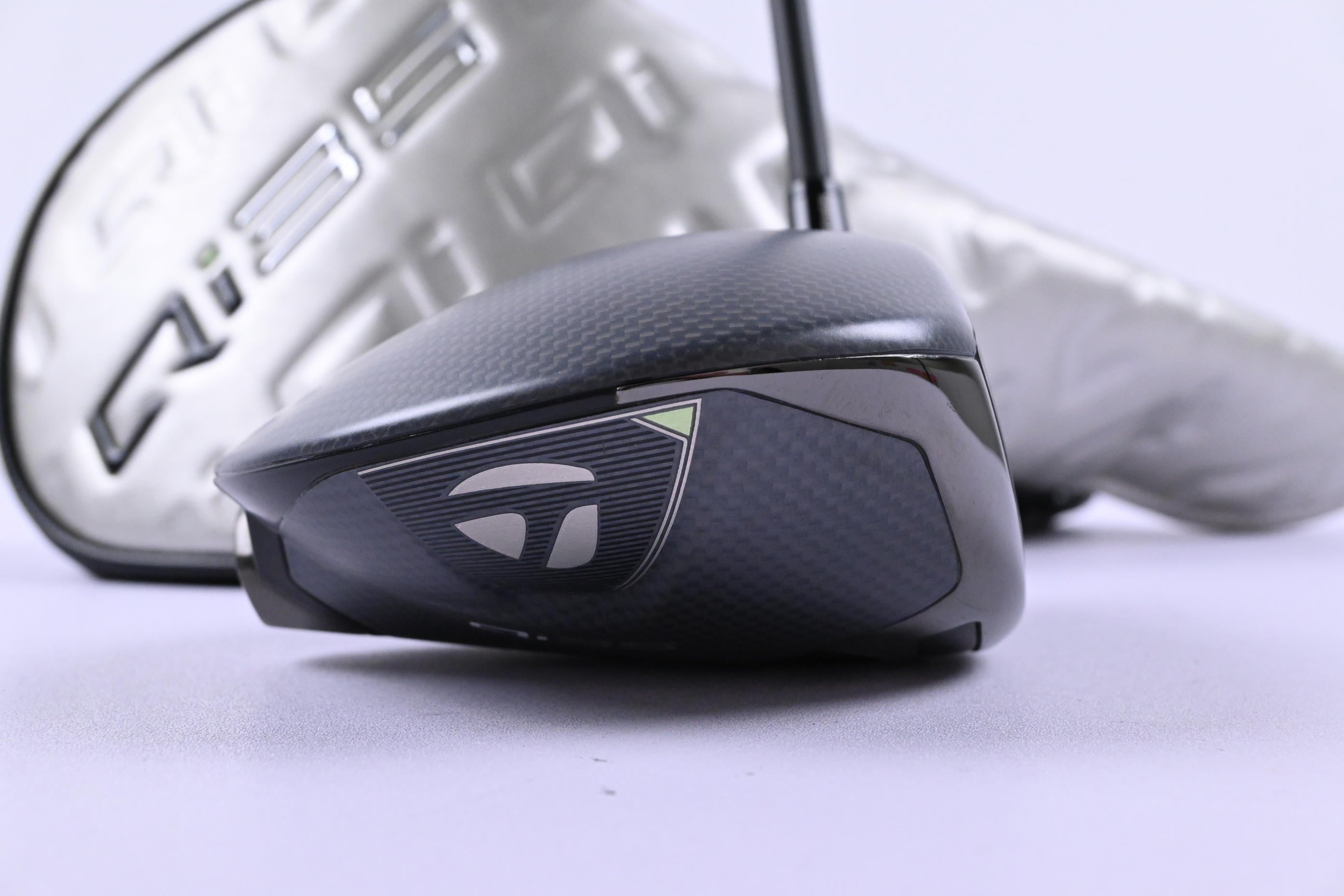 Taylormade Qi35 LS Driver / 10.5 Degree / X-Flex HZRDUS Gen5 Black 60 Shaft