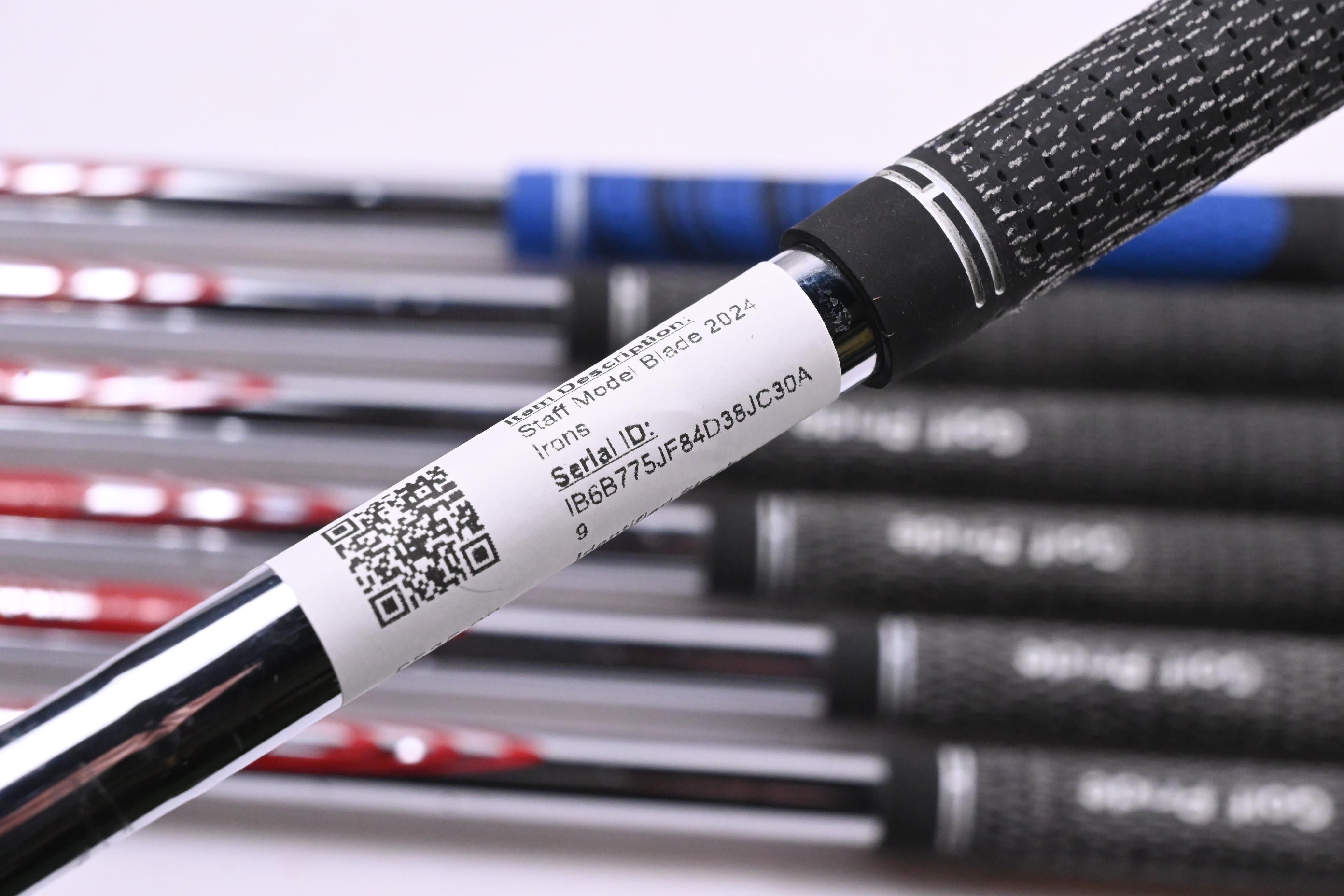 Wilson Staff Model Blade 2024 Irons / 4-PW / X-Flex N.S.Pro Modus³ Tour 120