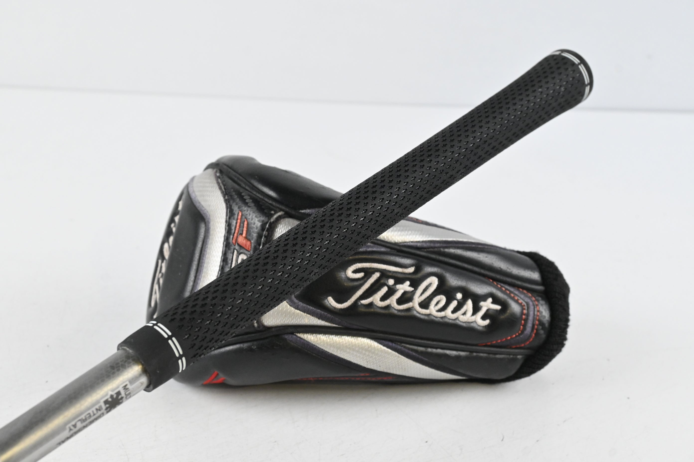 Titleist 915 F #5 Wood / 18 Degree / Regular Flex Diamana M+60 Shaft