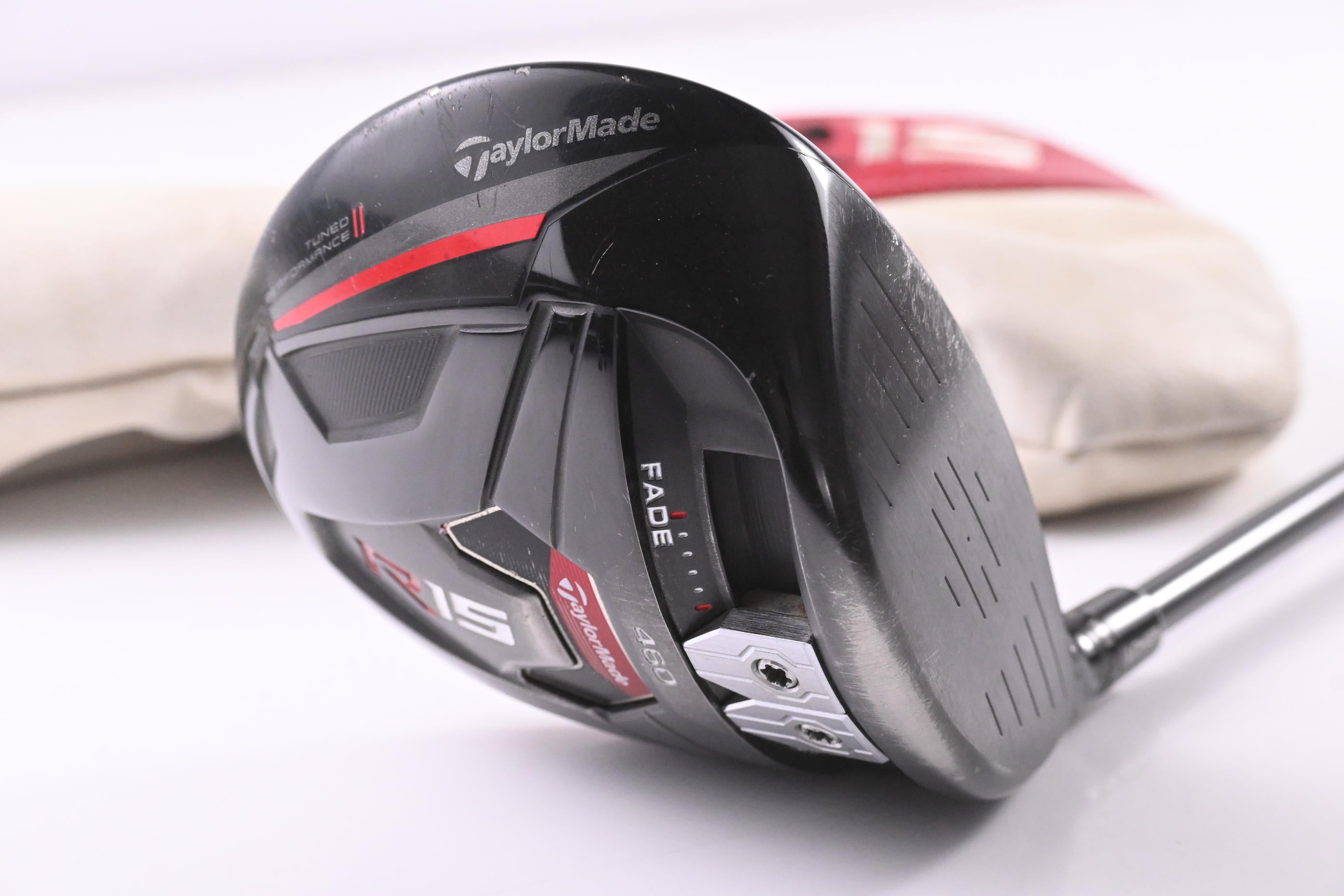 Taylormade R15 Black Driver / 10.5 Degree / Stiff Flex Fujikura Speeder 57 Shaft