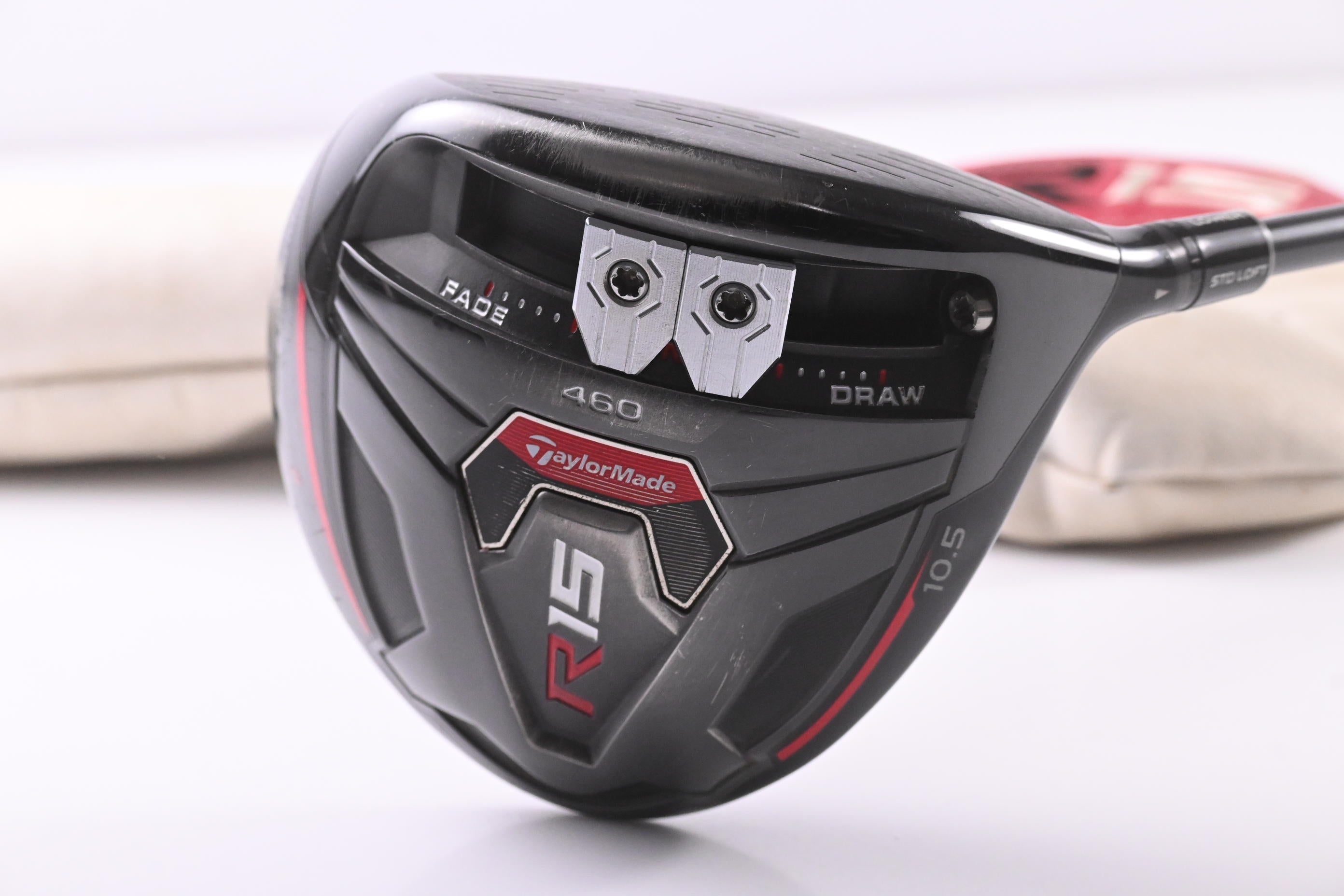 Taylormade R15 Black Driver / 10.5 Degree / Stiff Flex Fujikura Speeder 57 Shaft