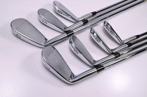 Mizuno Pro 221 Irons / 4-PW / Stiff Flex Dynamic Gold 120 S300 Shafts