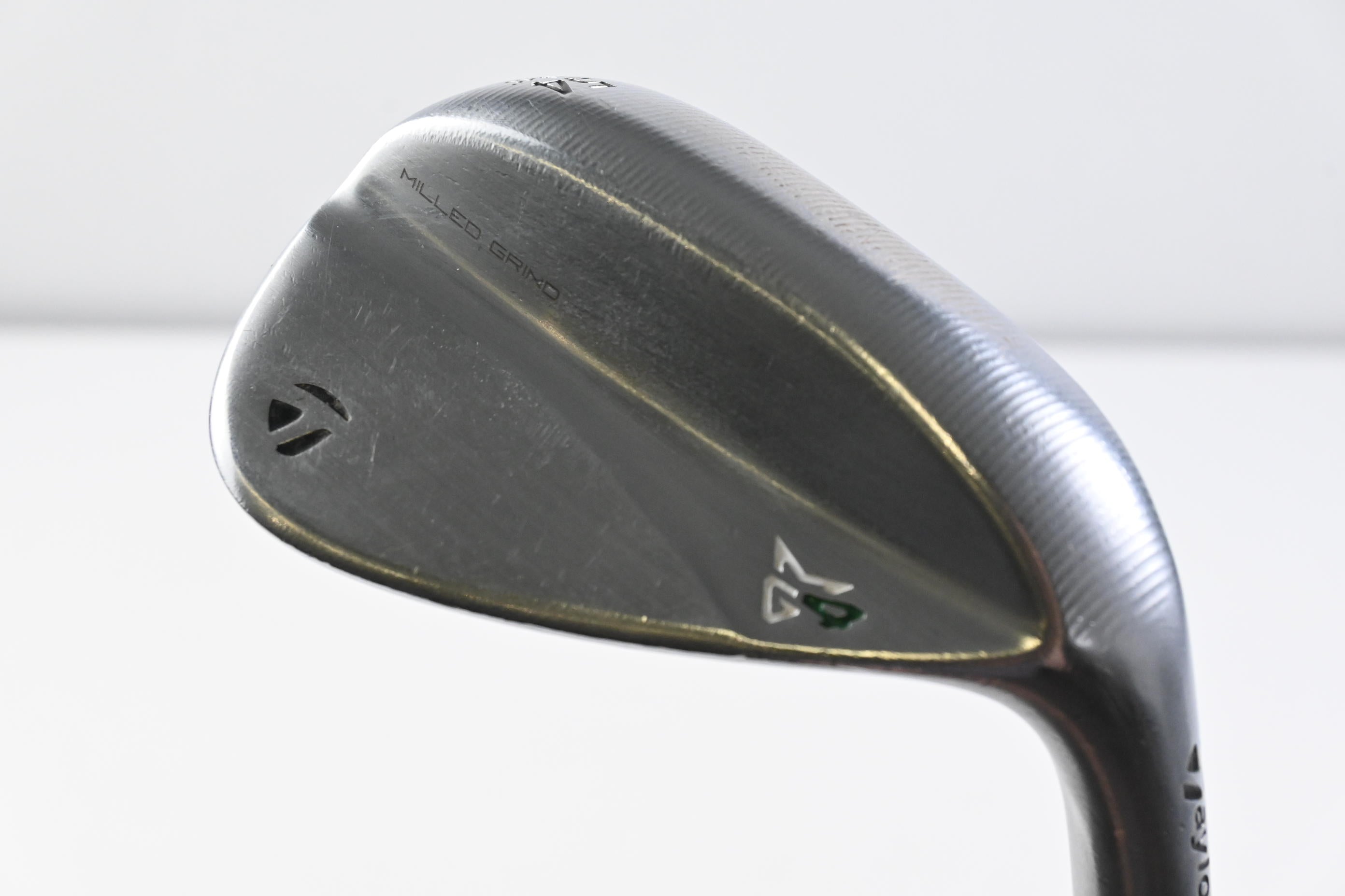 Taylormade Milled Grind 4 Sand Wedge / 54 Degree / Wedge Flex Dynamic Gold 115