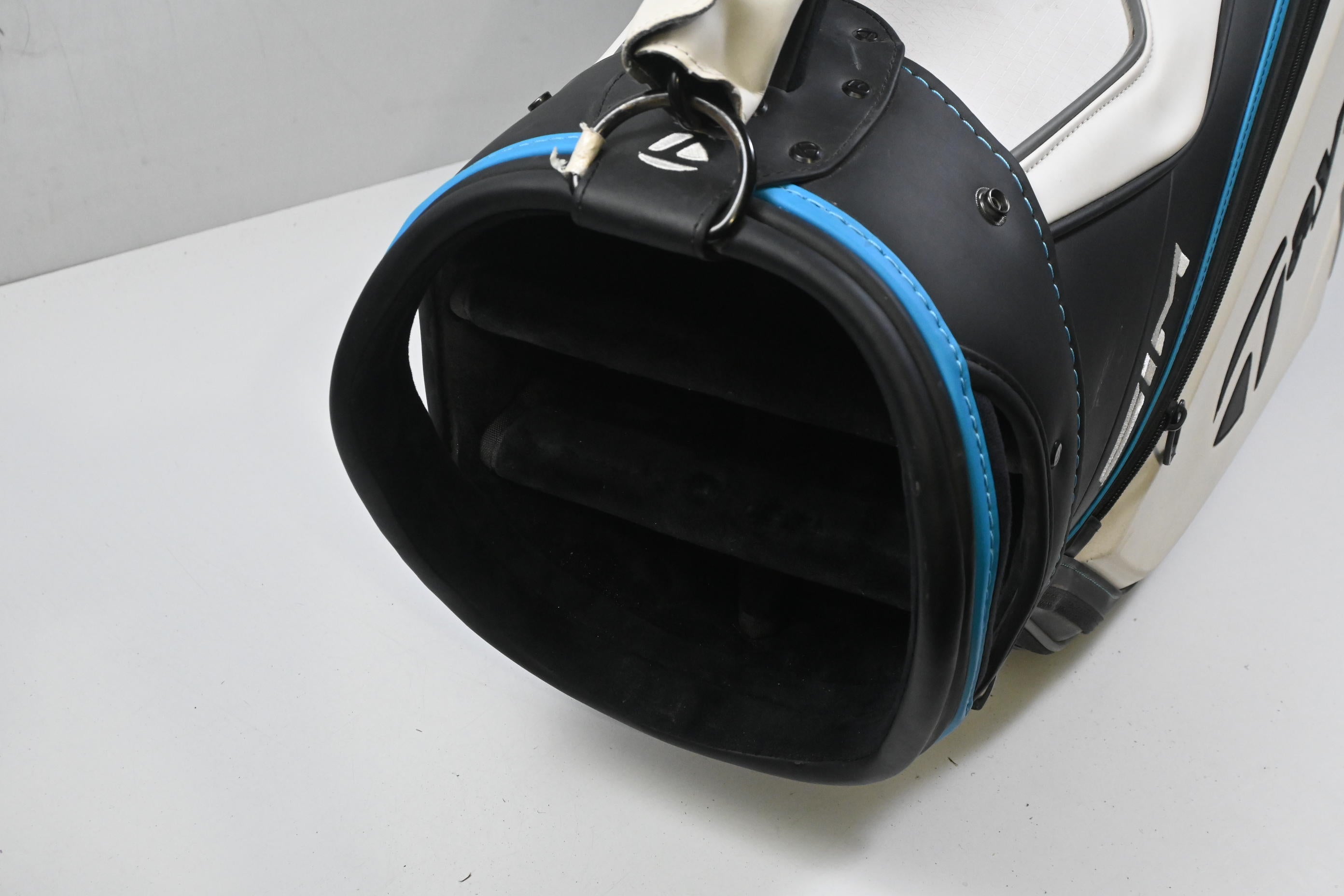 Taylormade Sim Tour Bag / 6-Way Divider / White, Grey, Black, Blue