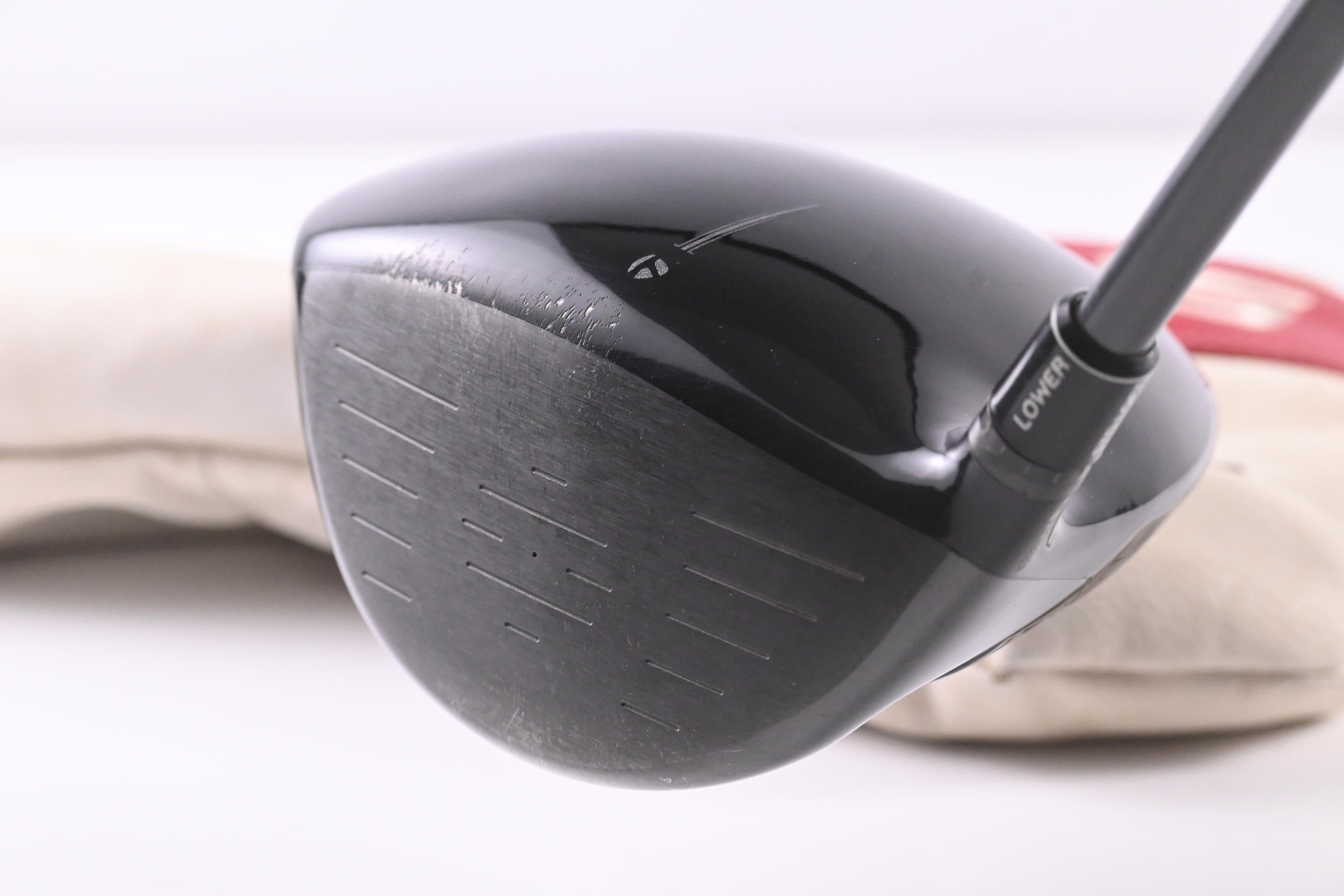 Taylormade R15 Black Driver / 10.5 Degree / Stiff Flex Fujikura Speeder 57 Shaft