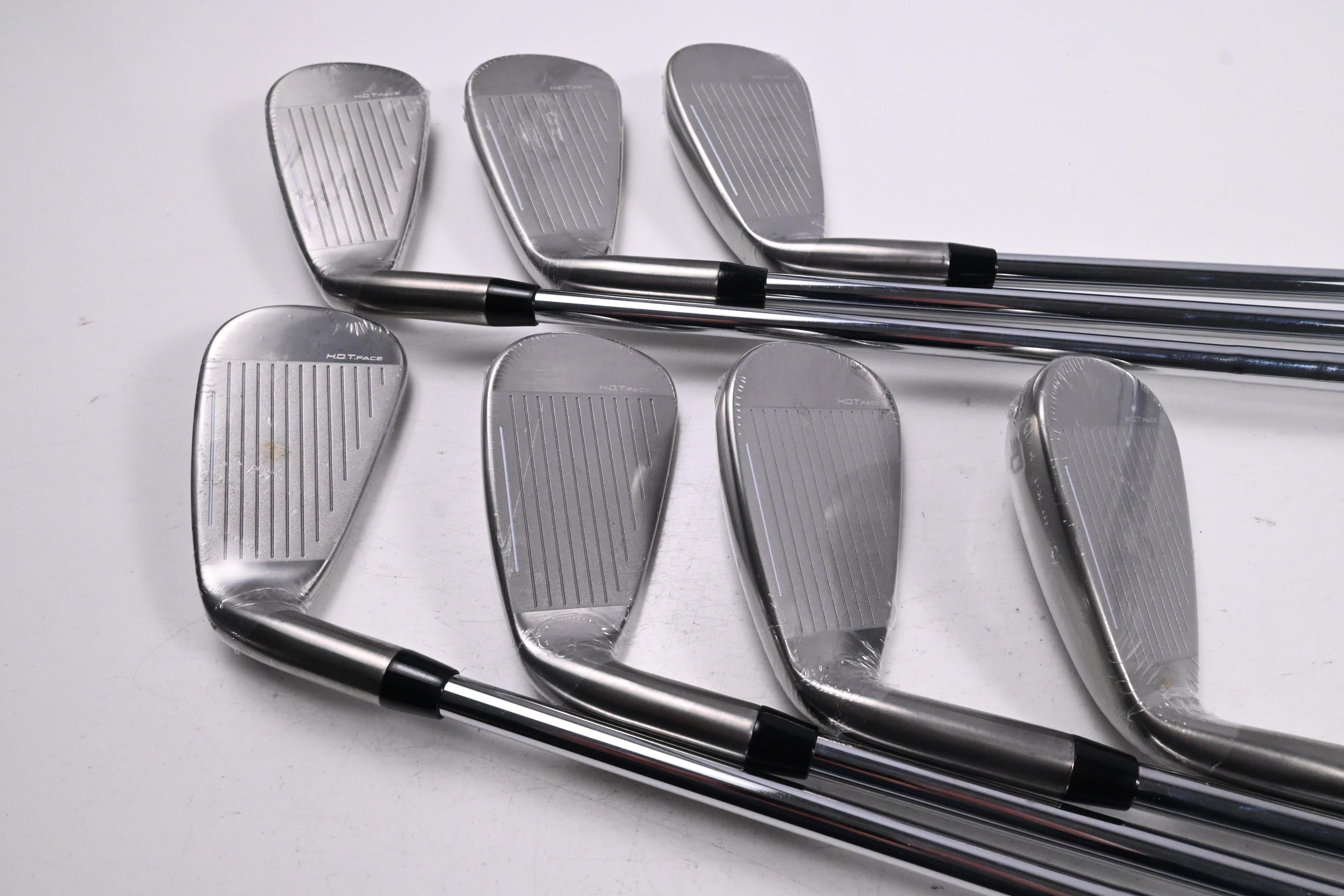 Cobra DS-Adapt Irons / 4-PW / Stiff Flex KBS Tour Lite Shafts