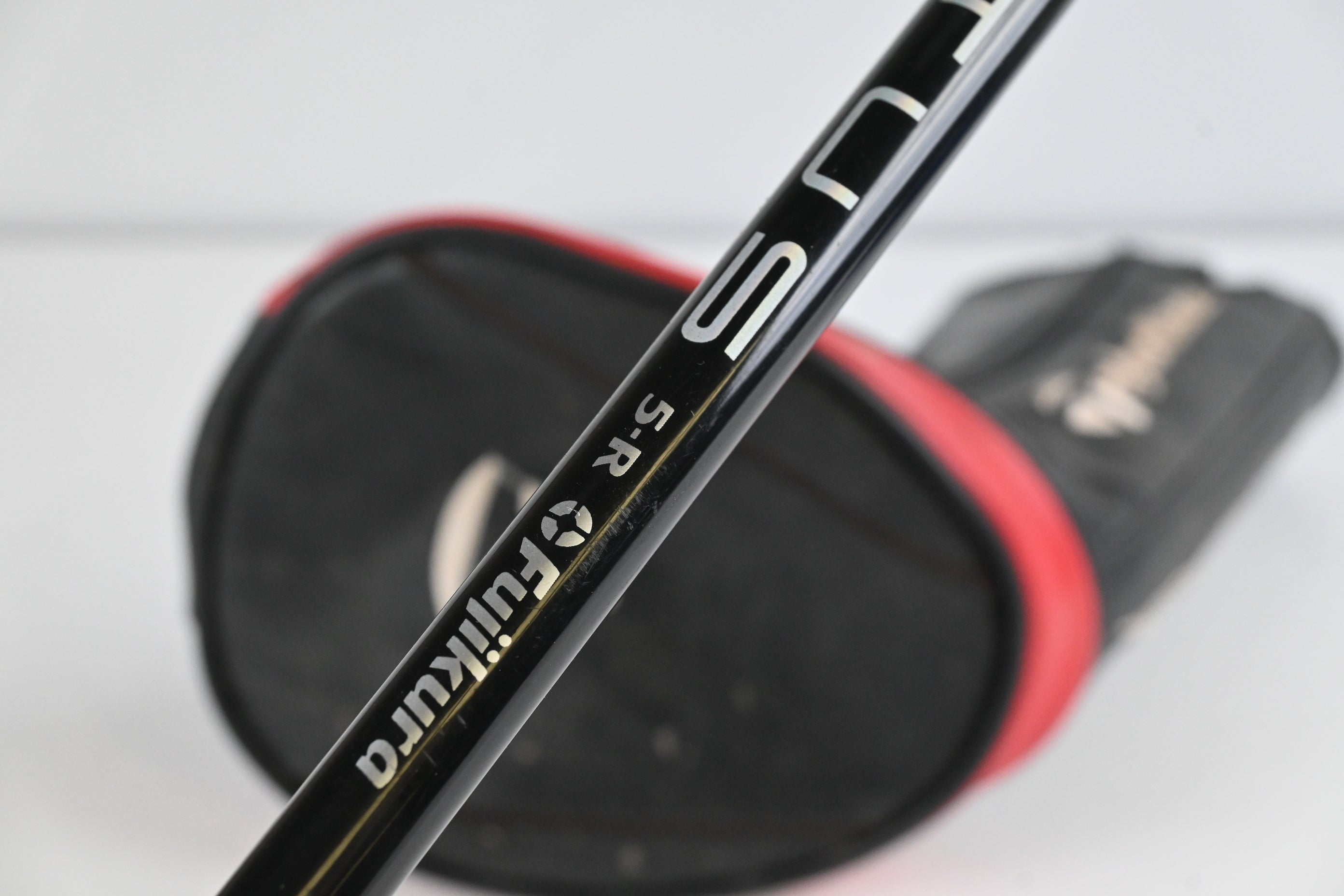 Taylormade Stealth Driver / 9 Degree / Regular Flex Ventus Red 5 Shaft