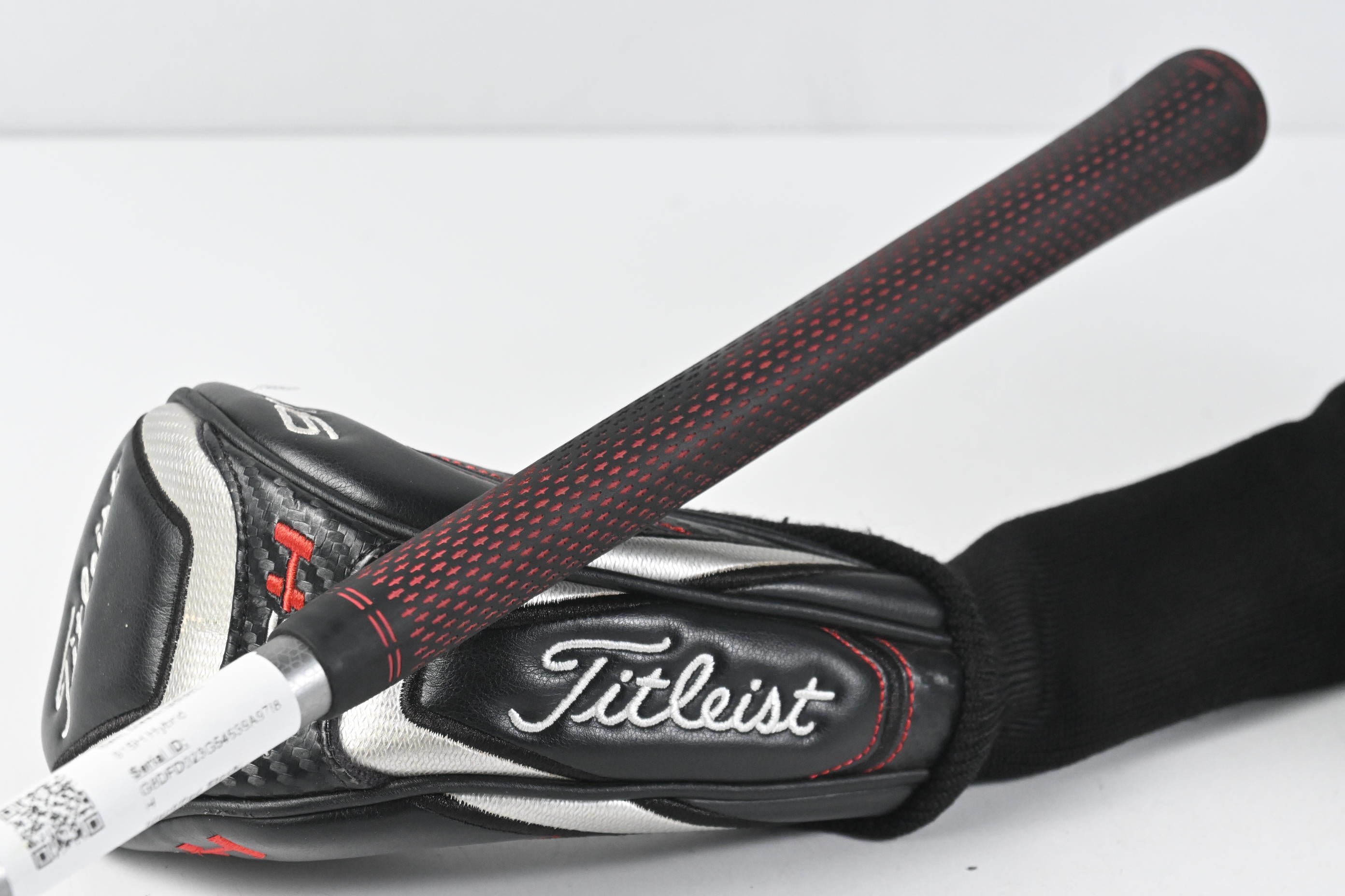 Titleist 915H #3 Hybrid / 21 Degree / Regular Flex Diamana M+ Red 60 Shaft