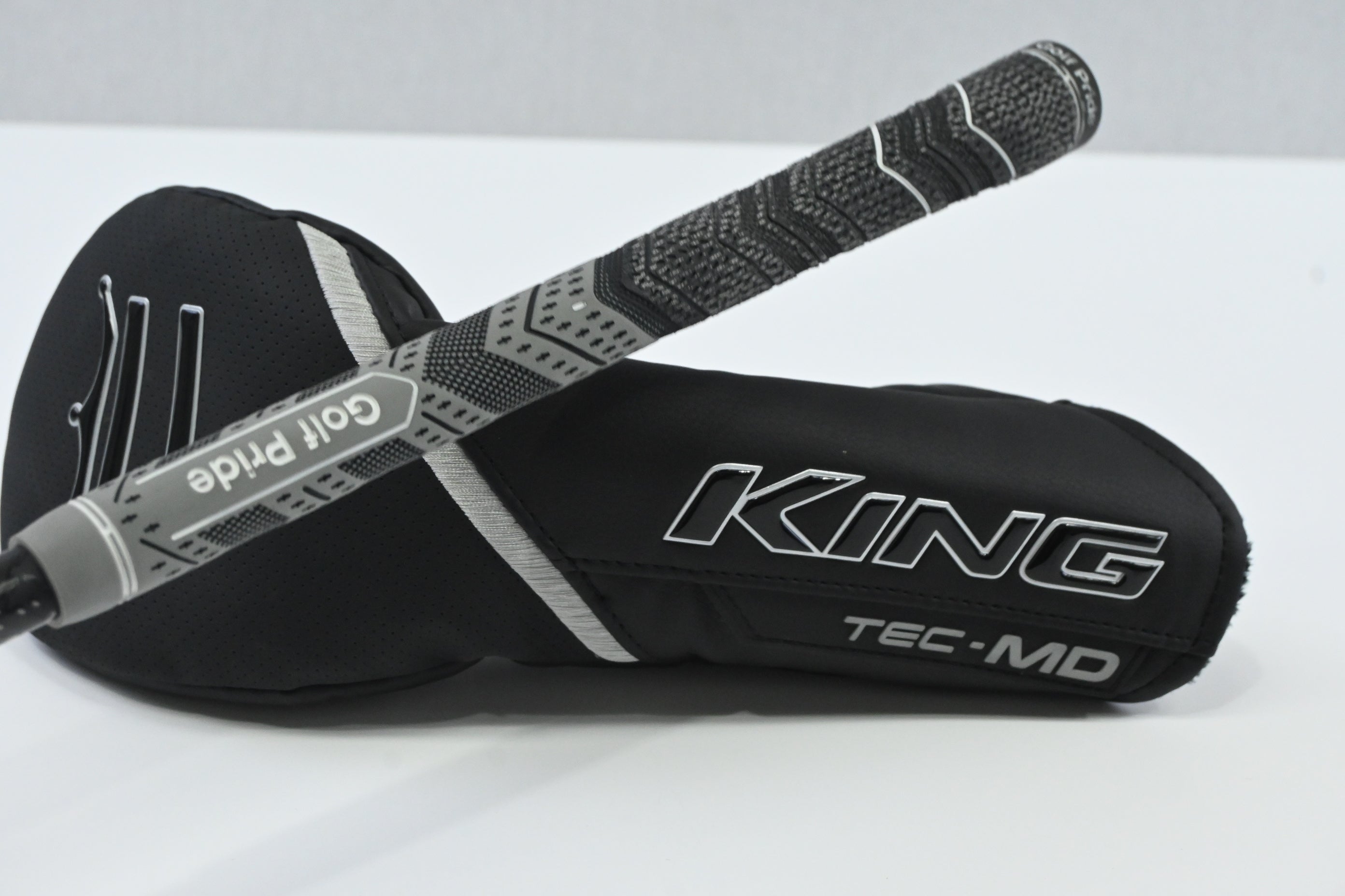 Cobra KING TEC Mini Driver / 13.5 Degree / Stiff Flex Kai'li Blue 60 Shaft