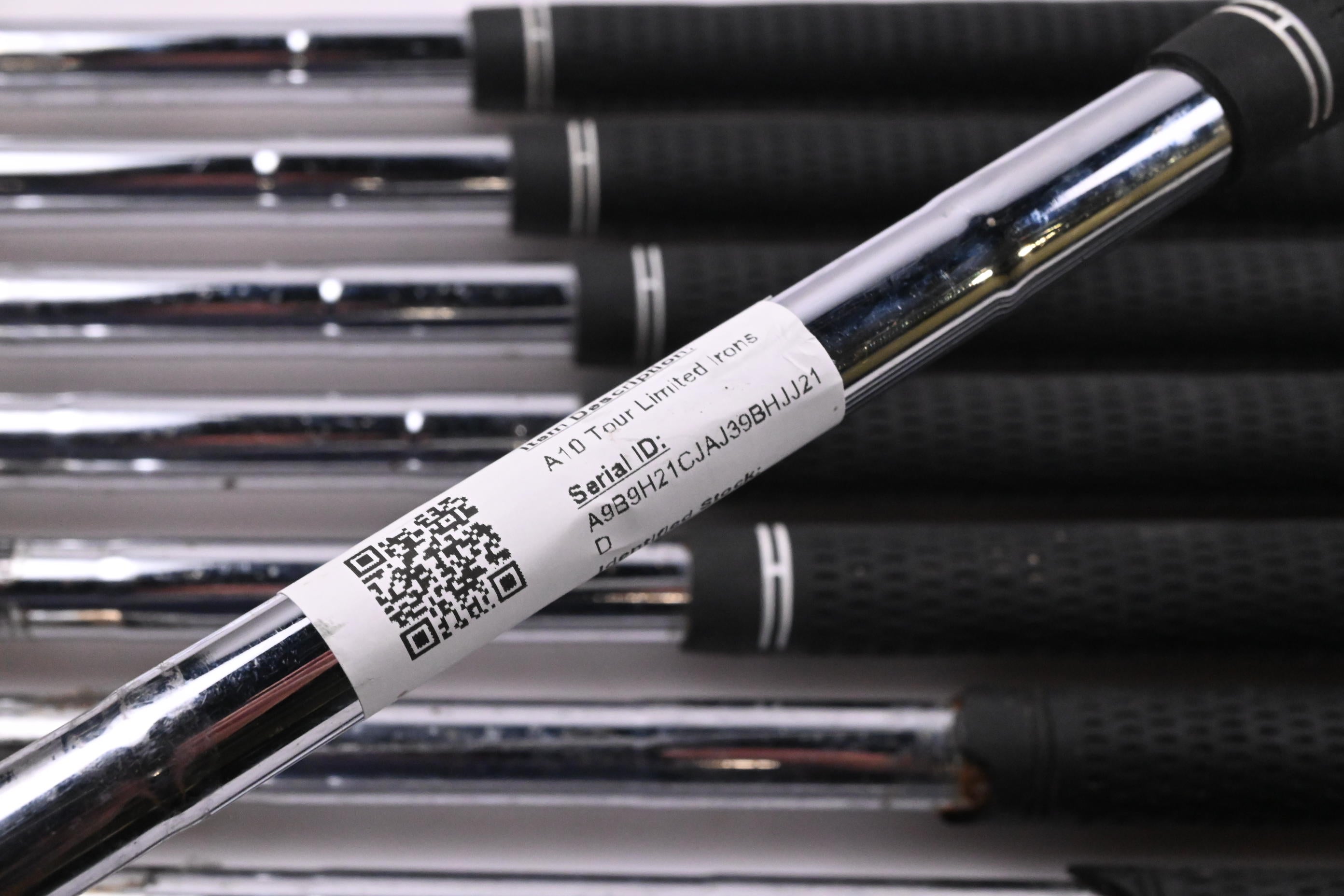 Maxfli A10 Tour Limited Irons / 3-PW+SW / Stiff Flex Dynamic Gold S300 Shafts