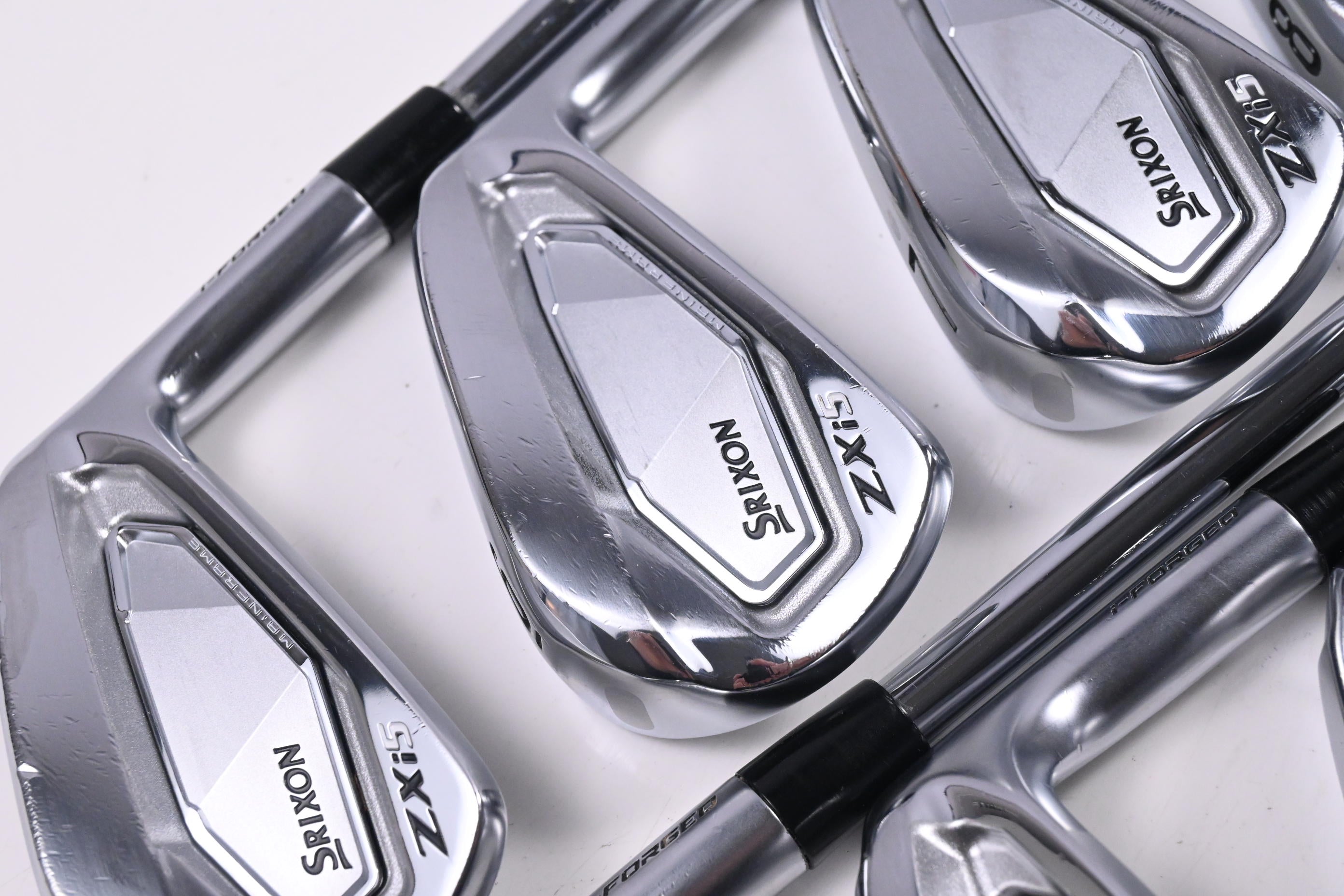 Srixon ZXi5 Irons / 5-PW+AW+SW / Regular Plus Flex Project X LZ 115 Shafts
