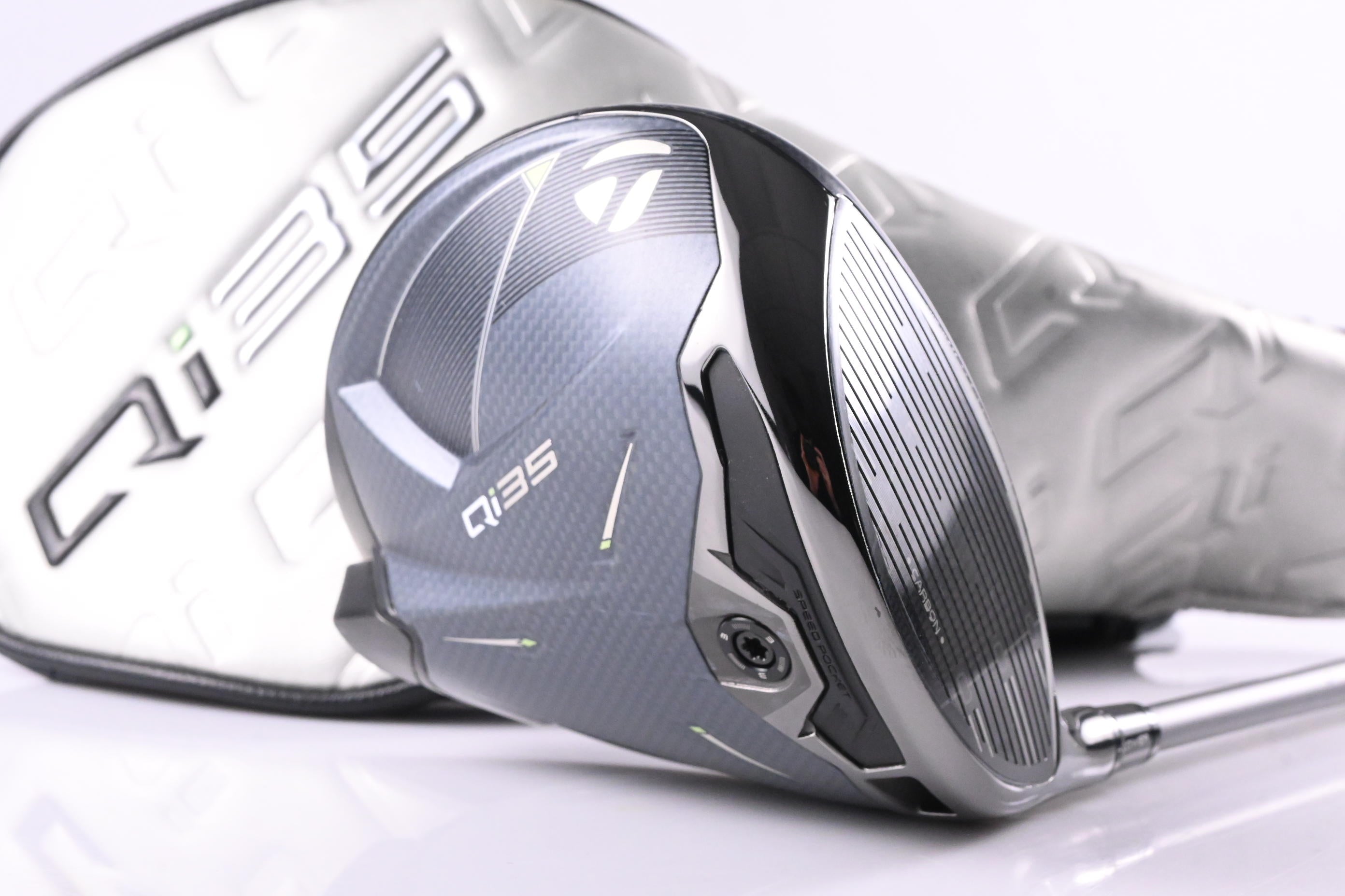 Taylormade Qi35 Driver / 10.5 Degree / Stiff Flex Fujikura Air Speeder 50 Shaft