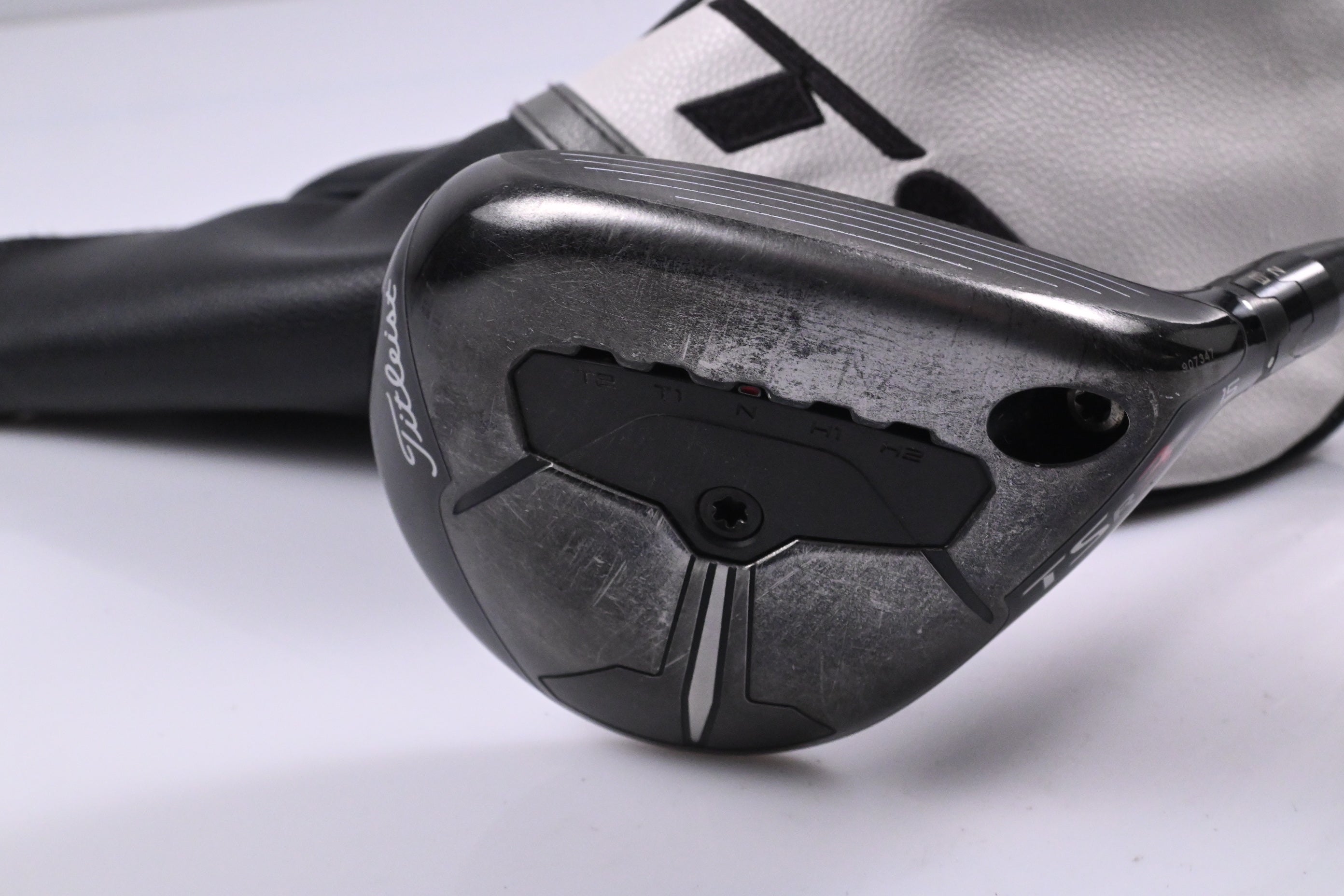 Titleist TSR3 #3 Wood / 15 Degree / Stiff Flex HZRDUS Black 70 Shaft