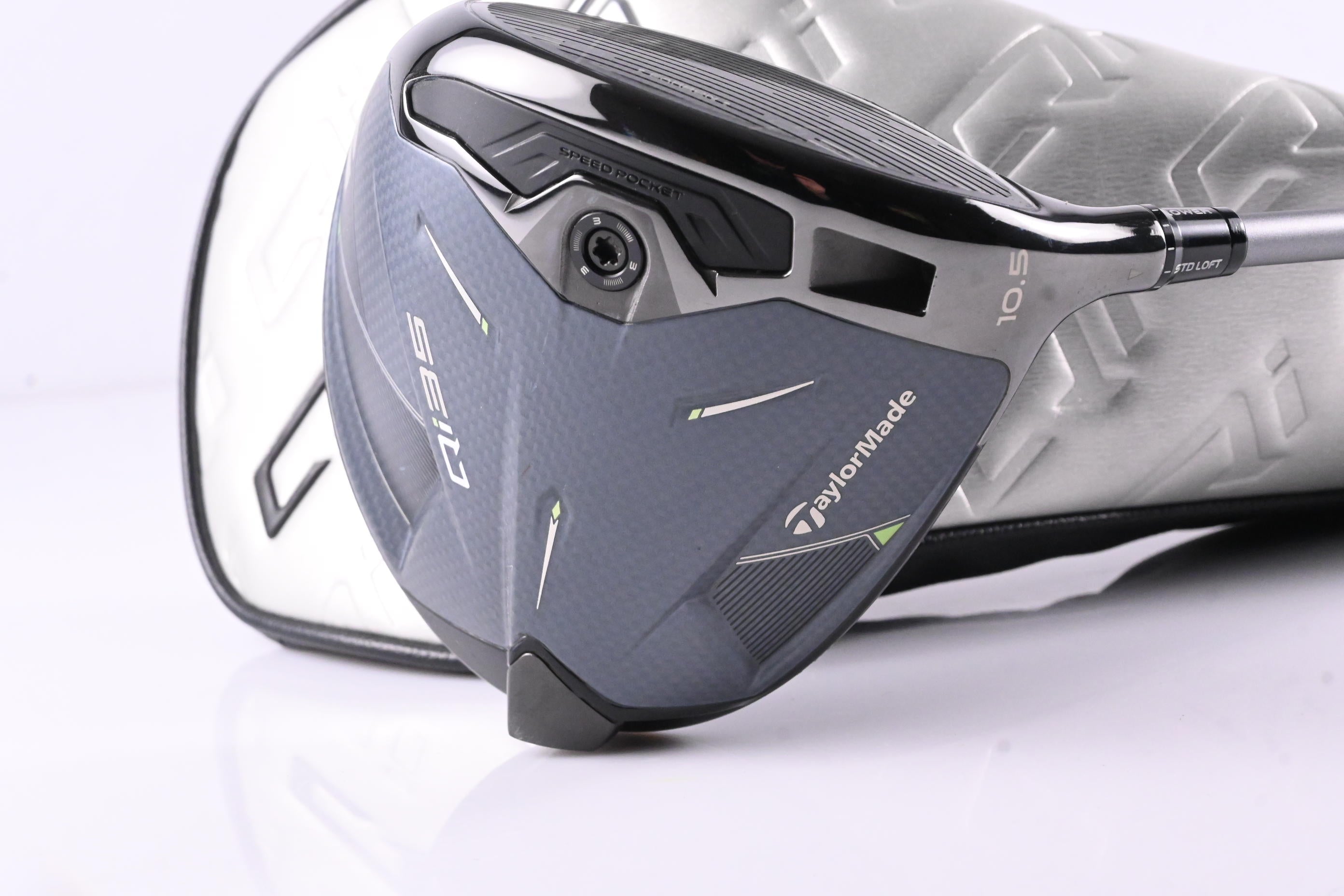 Taylormade Qi35 Driver / 10.5 Degree / Stiff Flex Fujikura Air Speeder 50 Shaft