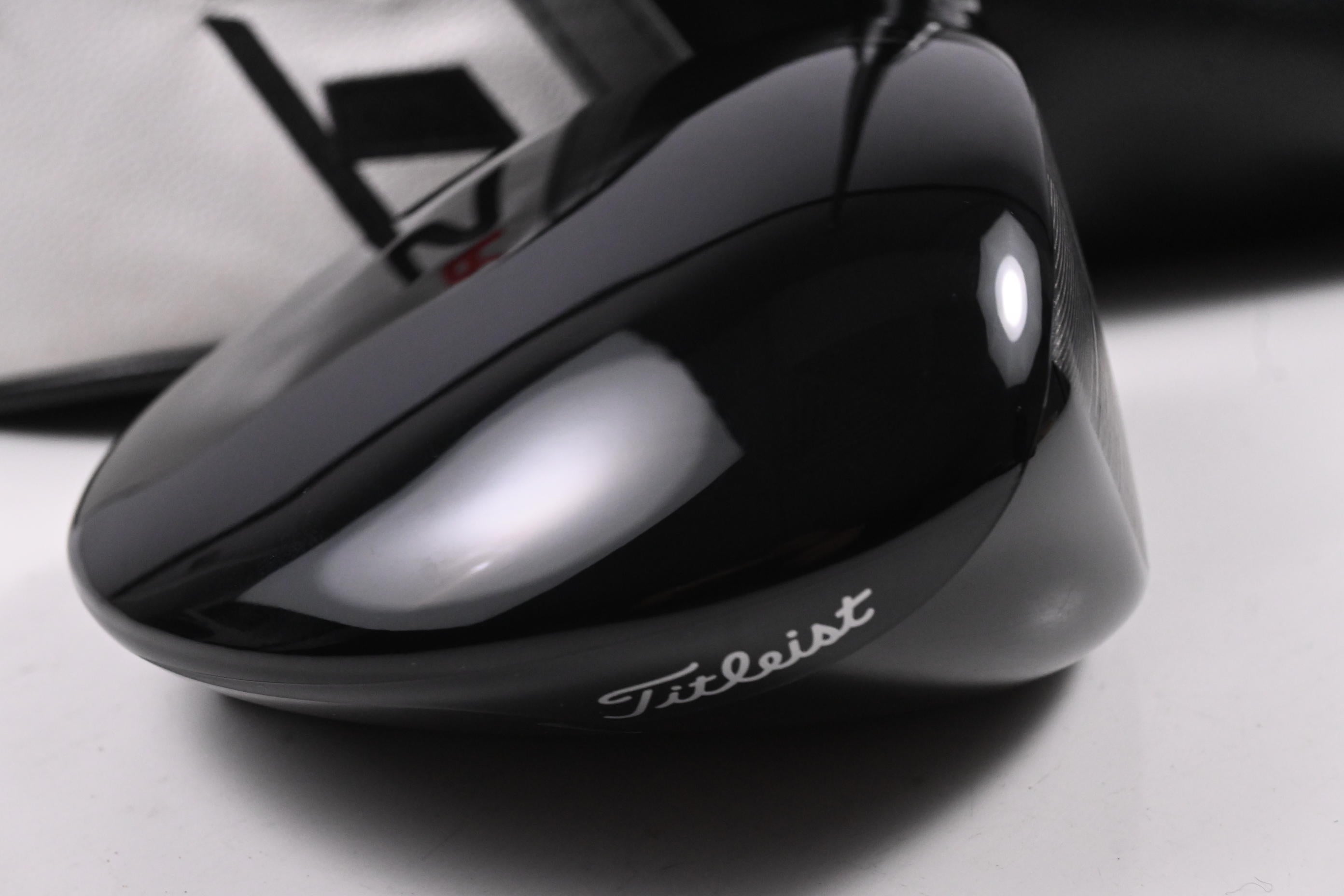 Titleist TSR2 Driver / 9 Degree / Regular Flex Kai`li CB Blue 60 Shaft