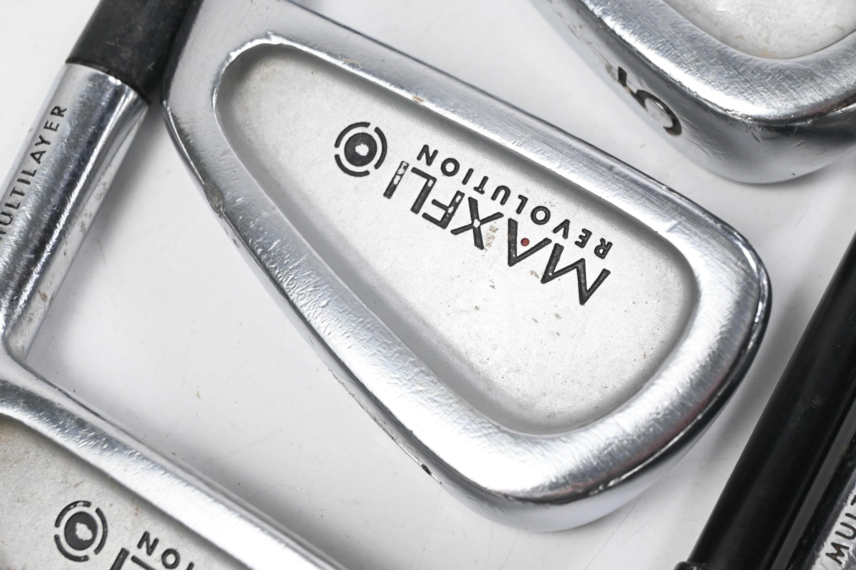 Maxfli Revolution Black Dot Irons / 3-PW+SW / Stiff Flex EI-70 Shafts