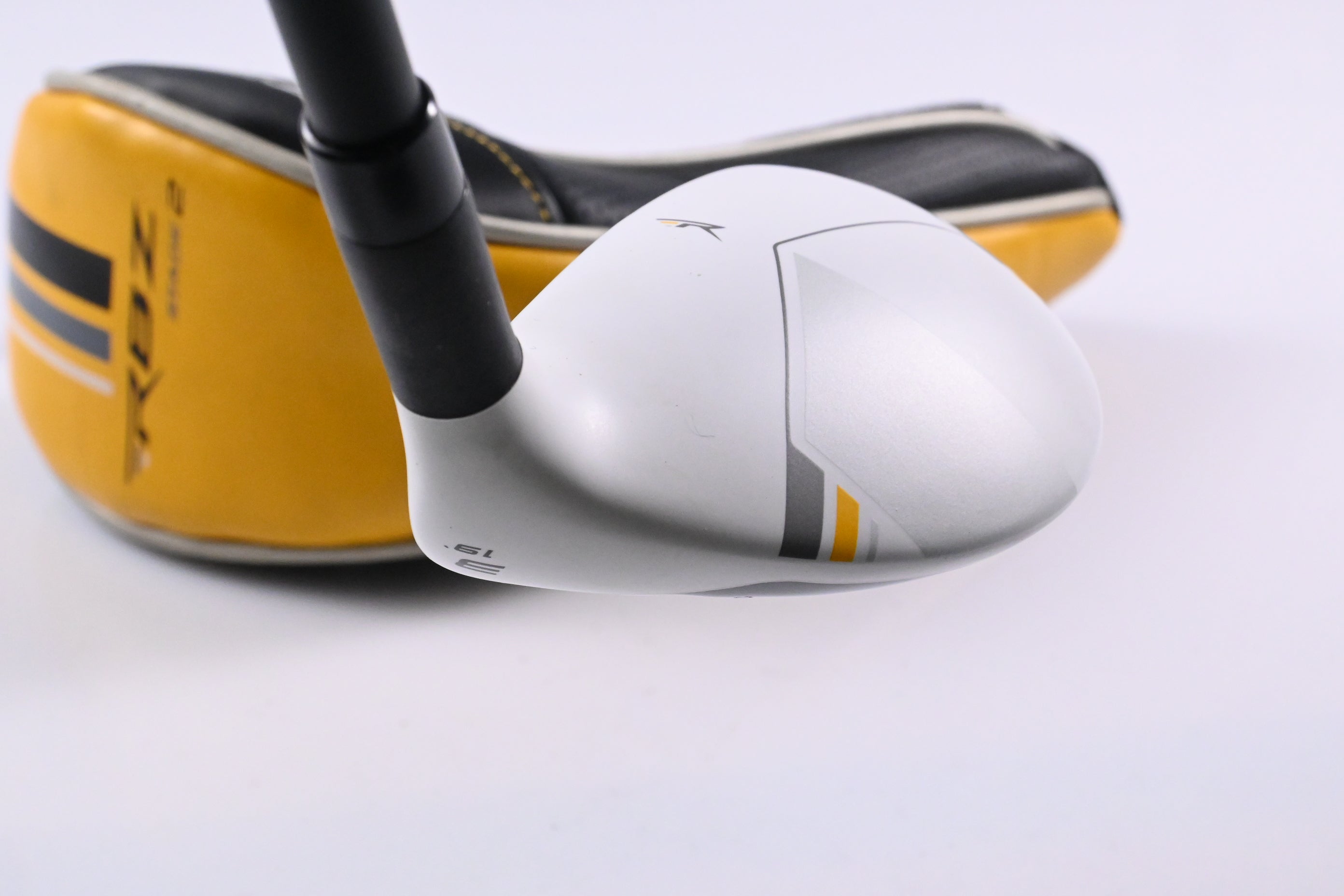 Taylormade RBZ Stage 2 #3 Hybrid / 19 Degree / Regular Flex RocketFuel 65 Shaft