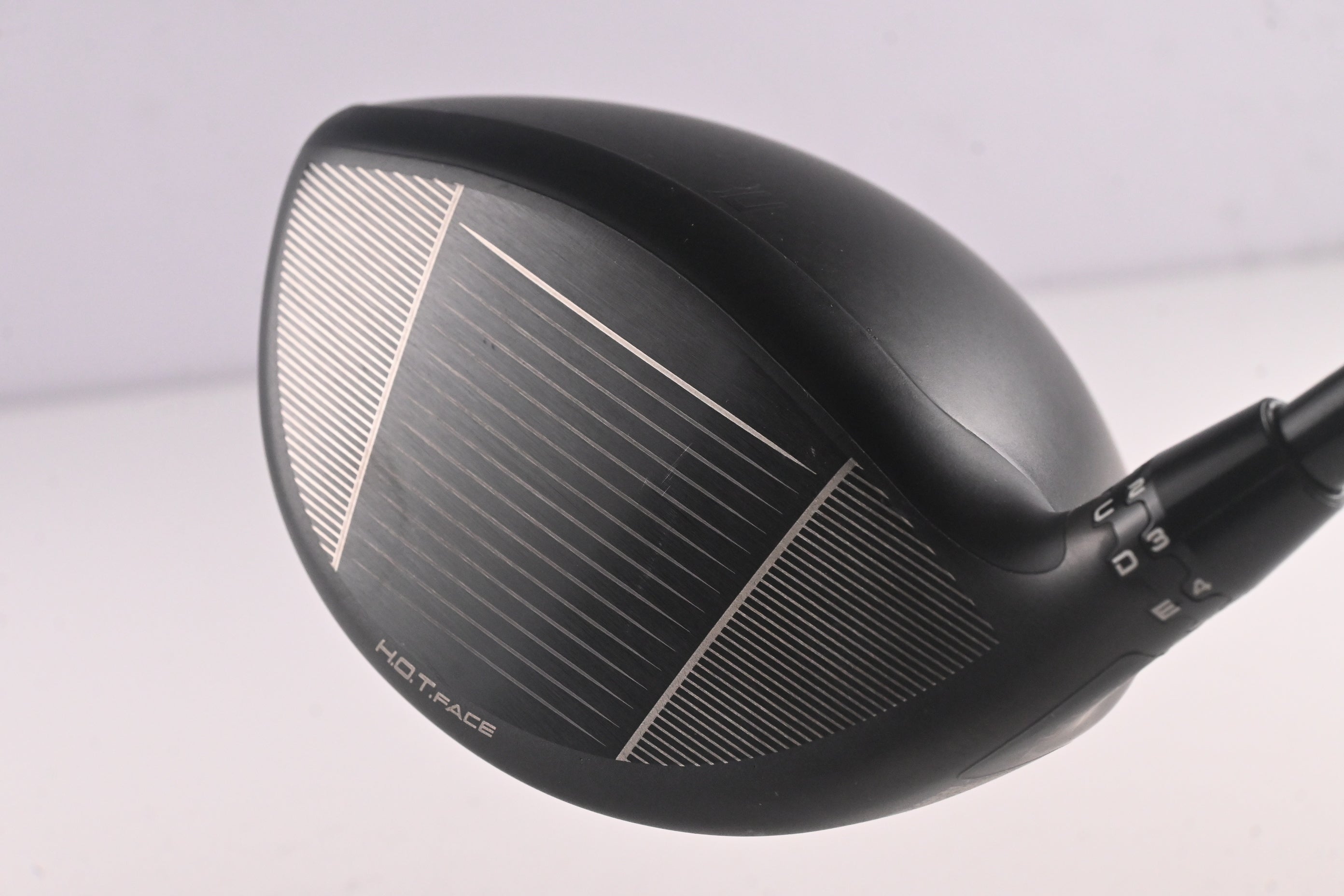 Cobra DS-Adapt LS Driver / 10.5 Degree / Stiff Flex Denali Black 60 Shaft