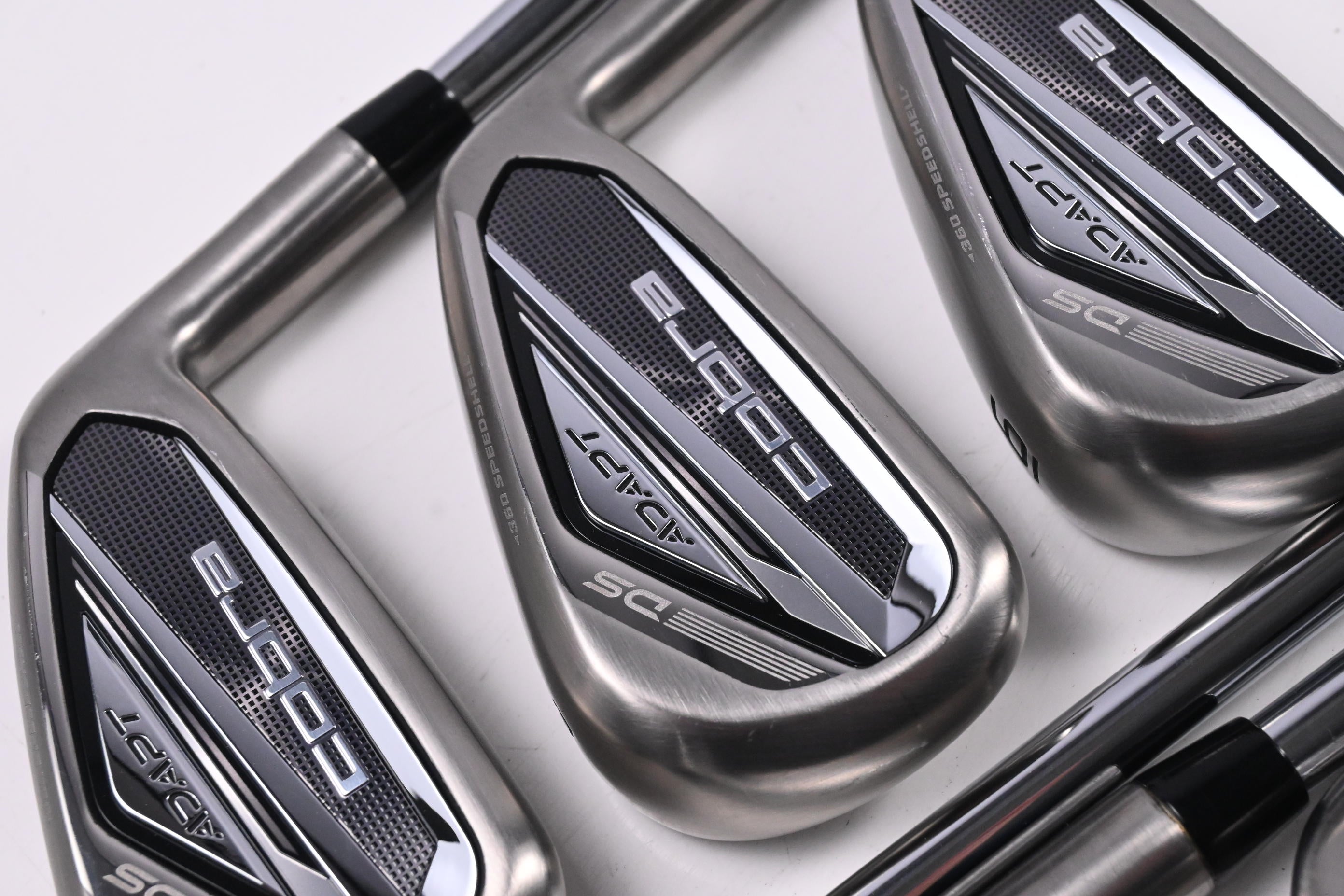 Cobra DS-Adapt Irons / 4-PW / Regular Flex KBS Tour Lite Shafts