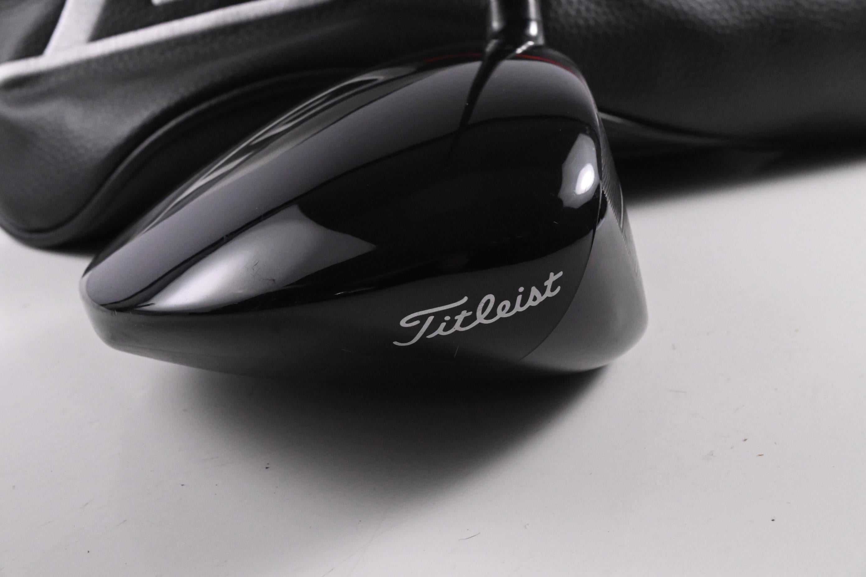Titleist GT3 Driver / 10 Degree / Stiff Flex HZRDUS Black 60 Shaft