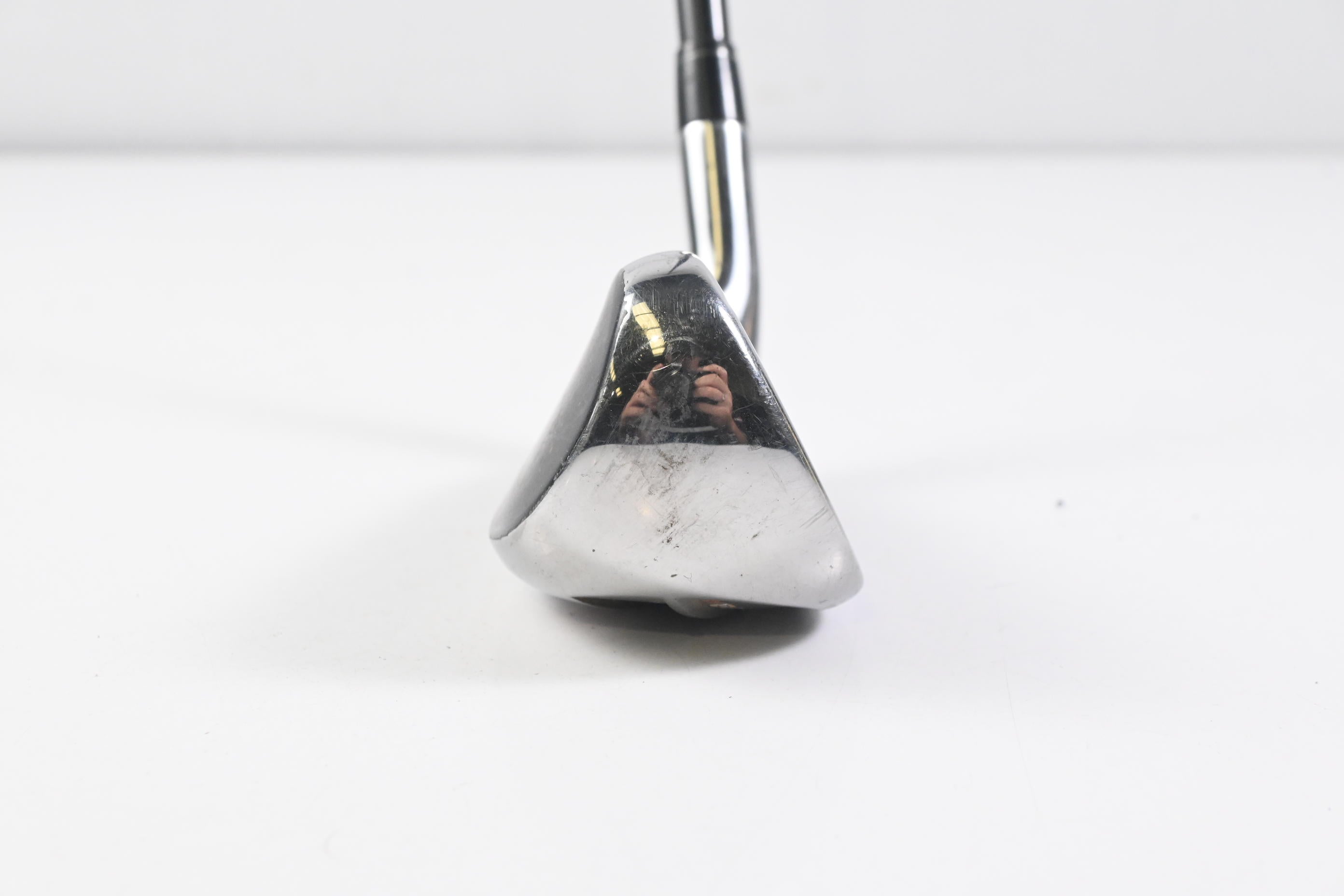 Benross Max Speed #4 Hybrid / 28 Degree / Regular Flex Aldila HotCore Shaft