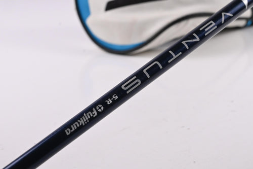 Taylormade SIM2 Max Driver / 10.5 Degree / Regular Flex Ventus Blue 5 Shaft
