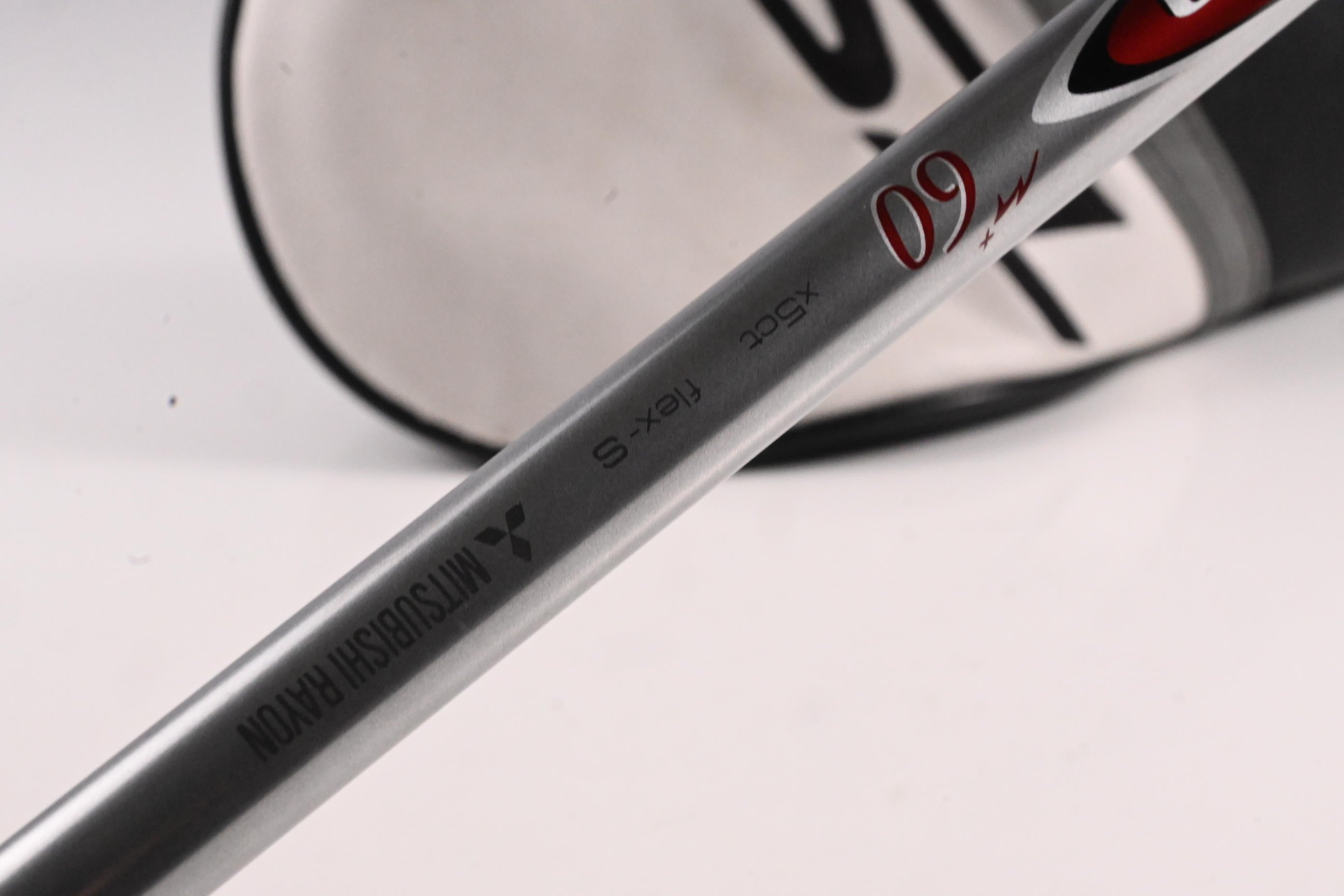 Titleist TSR3 Driver / 10 Degree / Stiff Flex Diamana M+ Red 60 Shaft