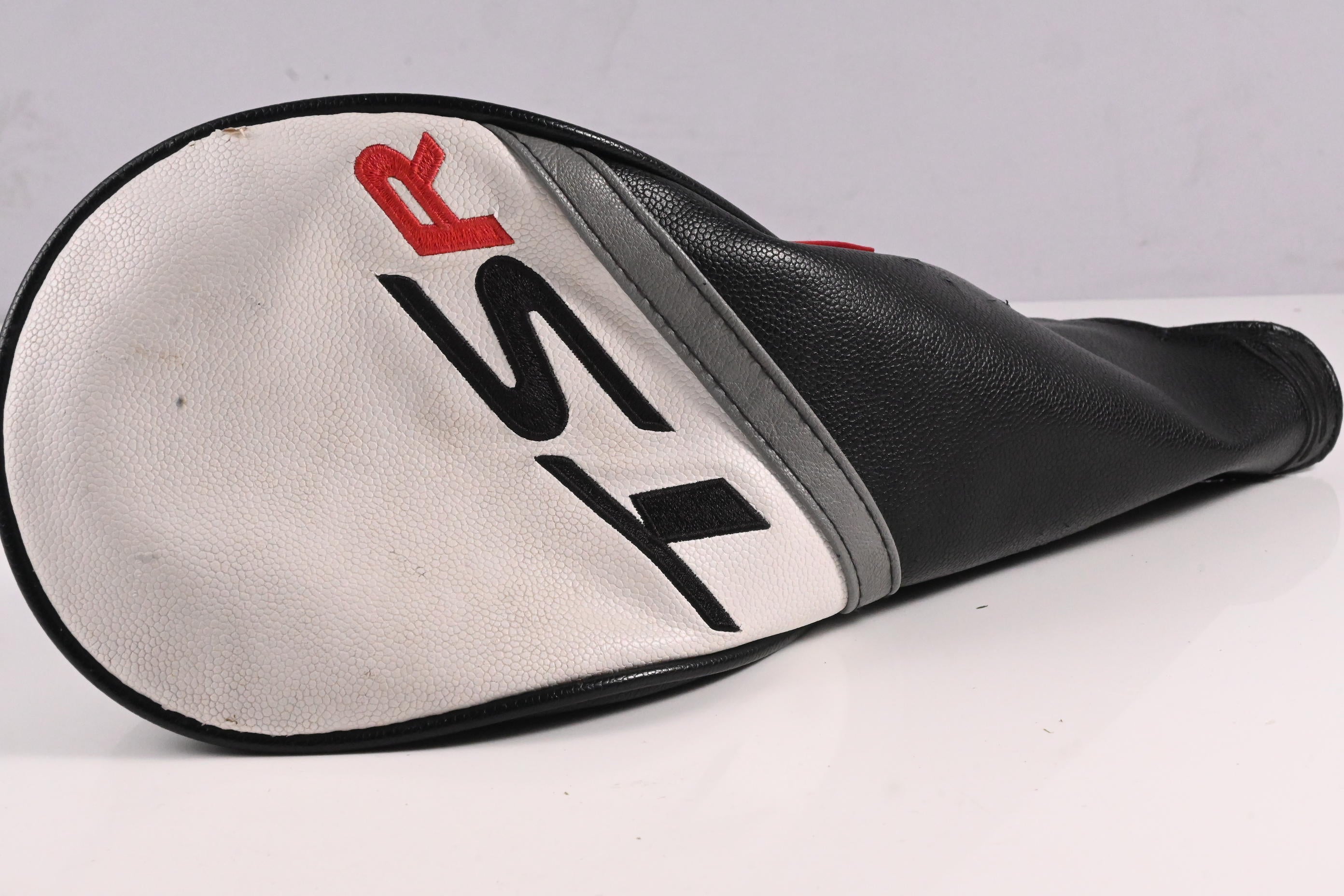 Titleist TSR3 Driver / 10 Degree / Stiff Flex Diamana M+ Red 60 Shaft