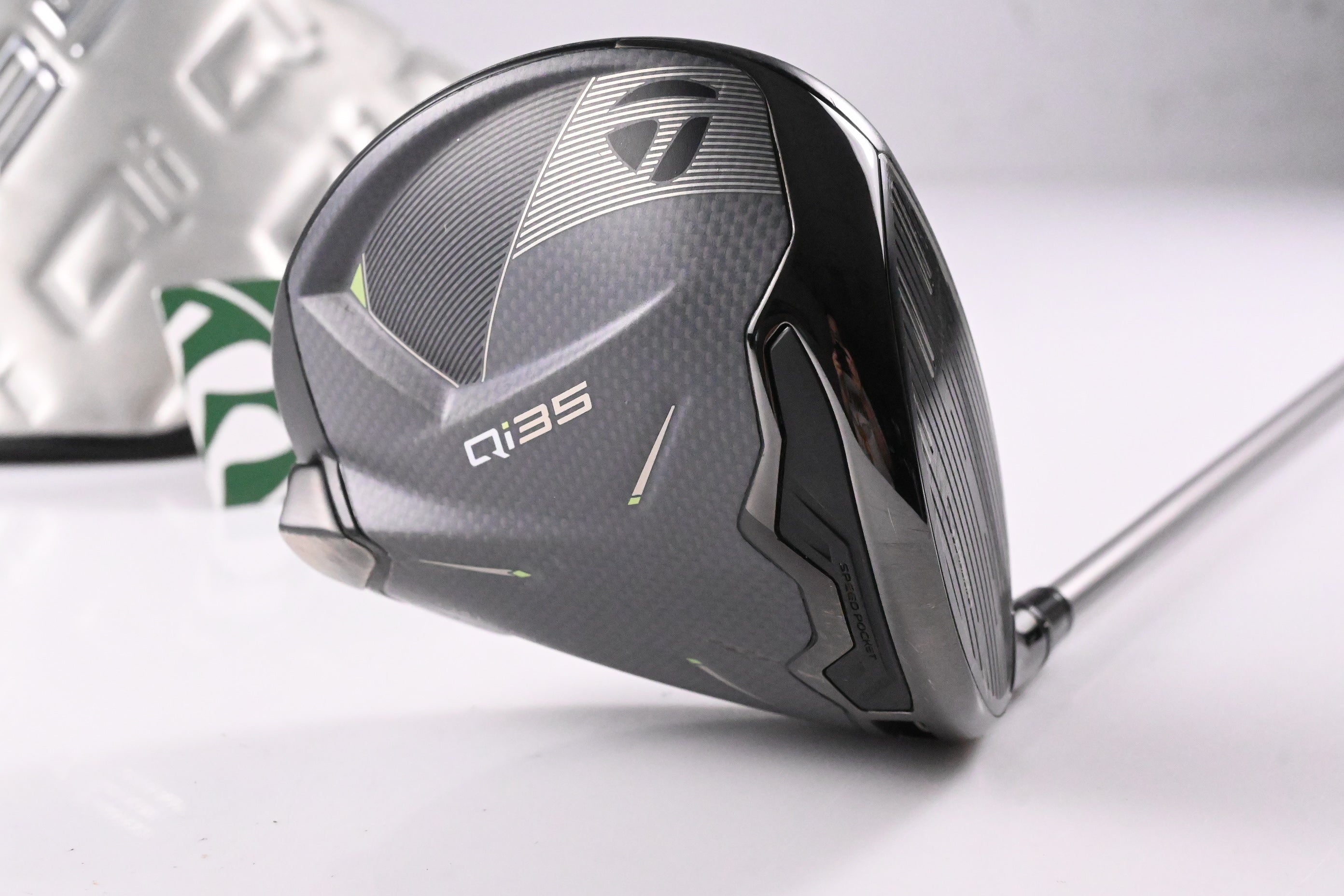 Taylormade Qi35 Max Driver / 12 Degree / Regular Flex Speeder NX TCS 50