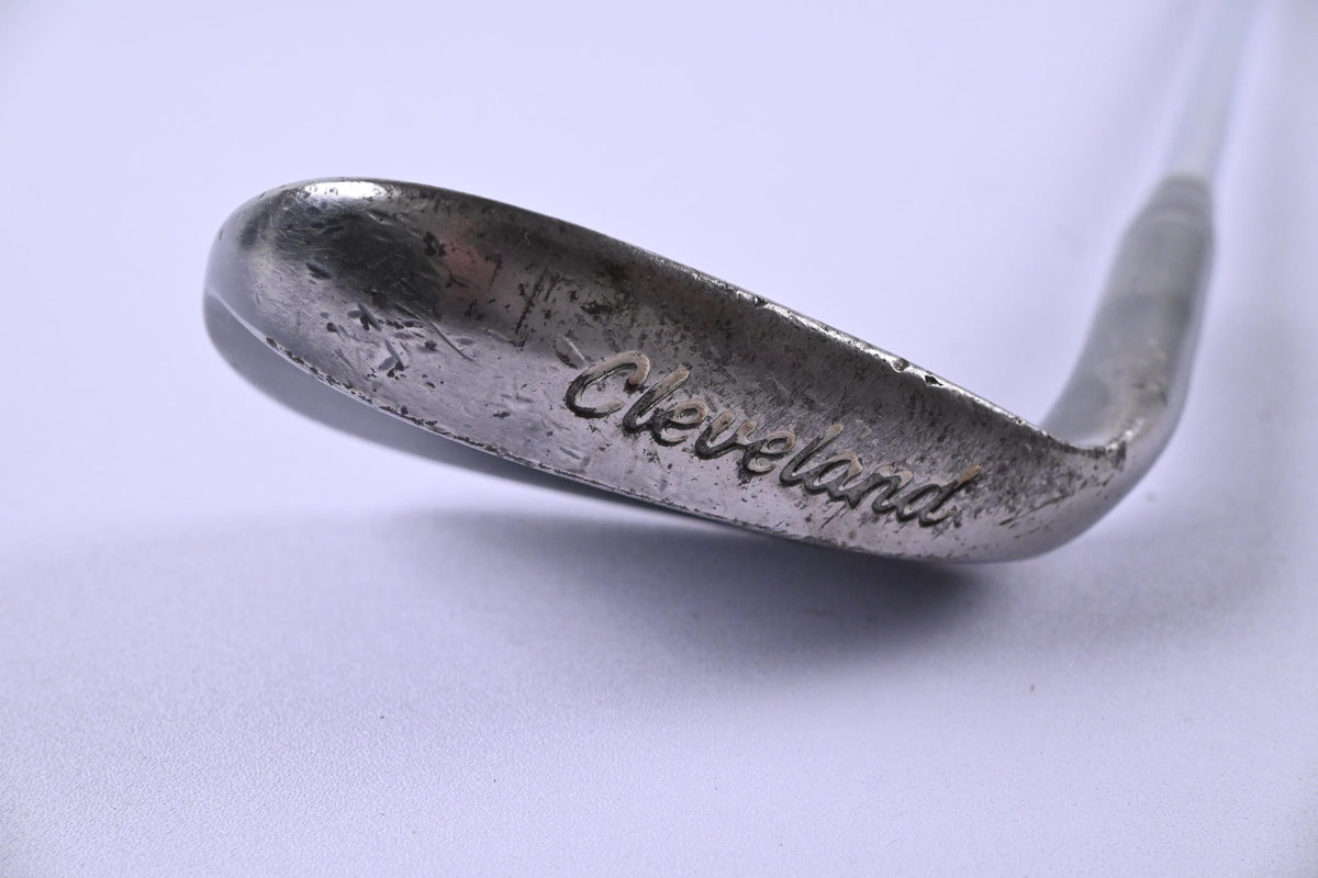 Cleveland 588 Tour Action Gap Wedge / 53 Degree / Stiff flex True Temper DG