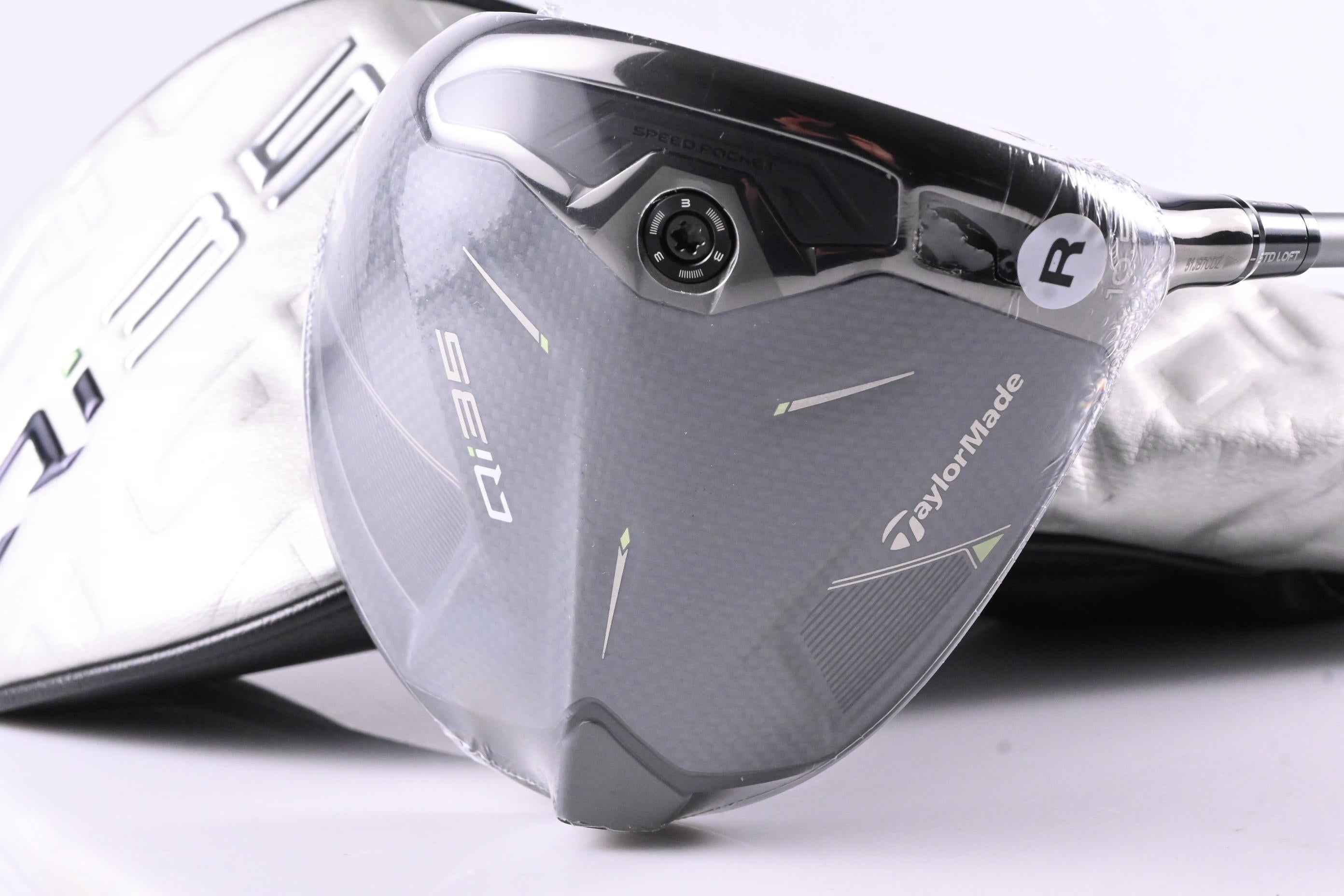 Taylormade Qi35 Driver / 10.5 Degree / Regular Flex Air Speeder 50 Shaft